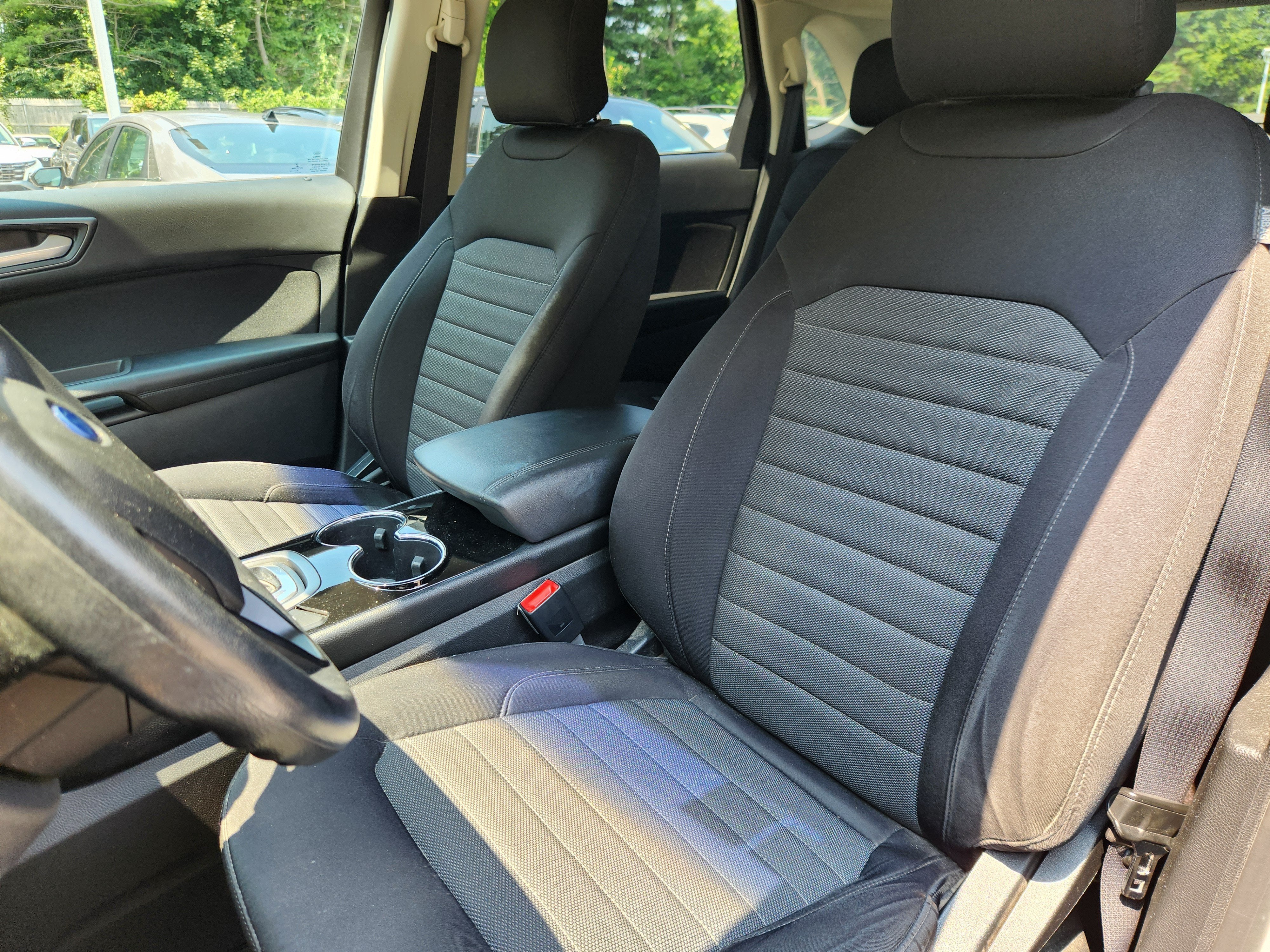 2016 Ford Edge SE