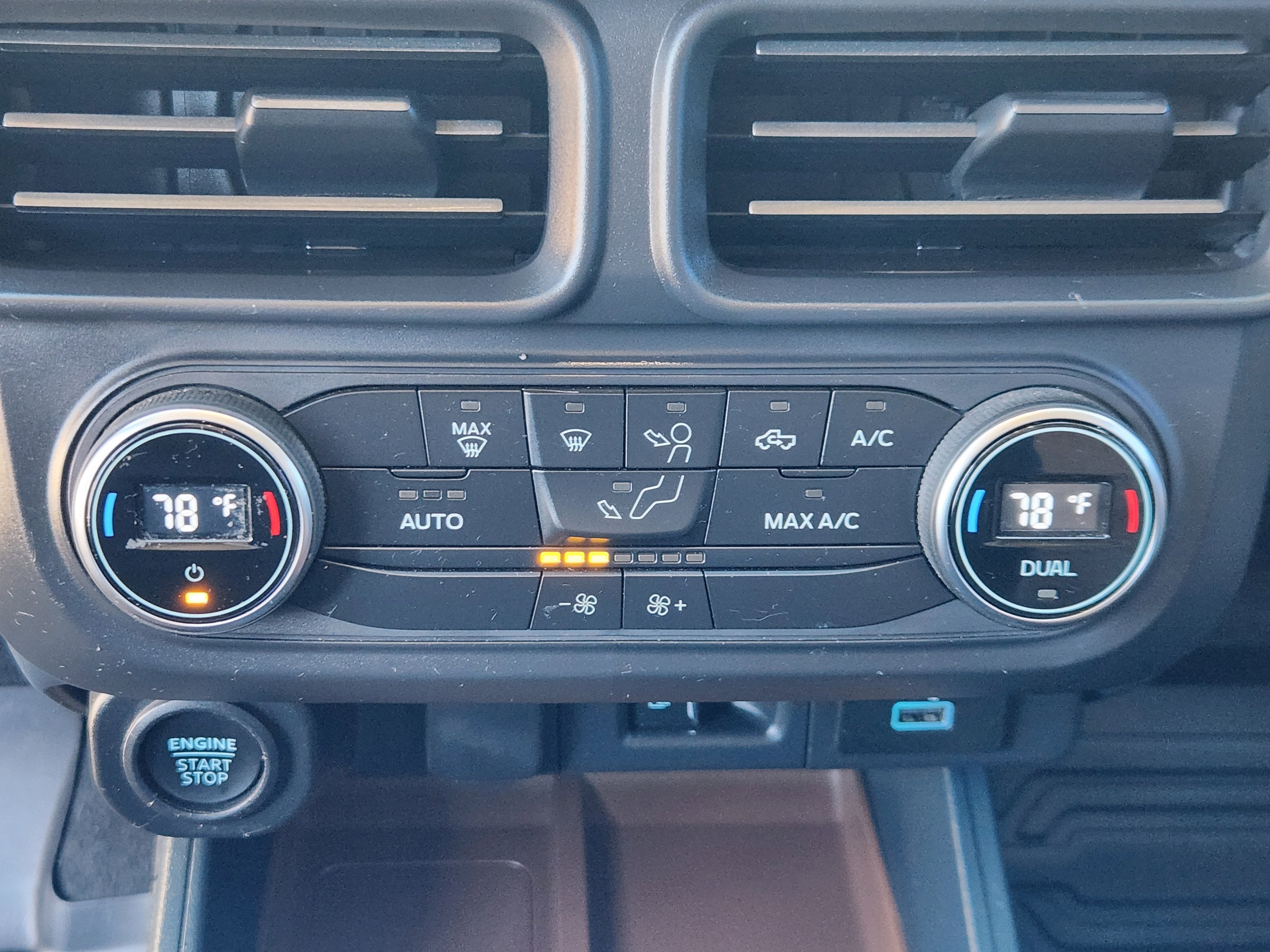 2022 Ford Maverick Base