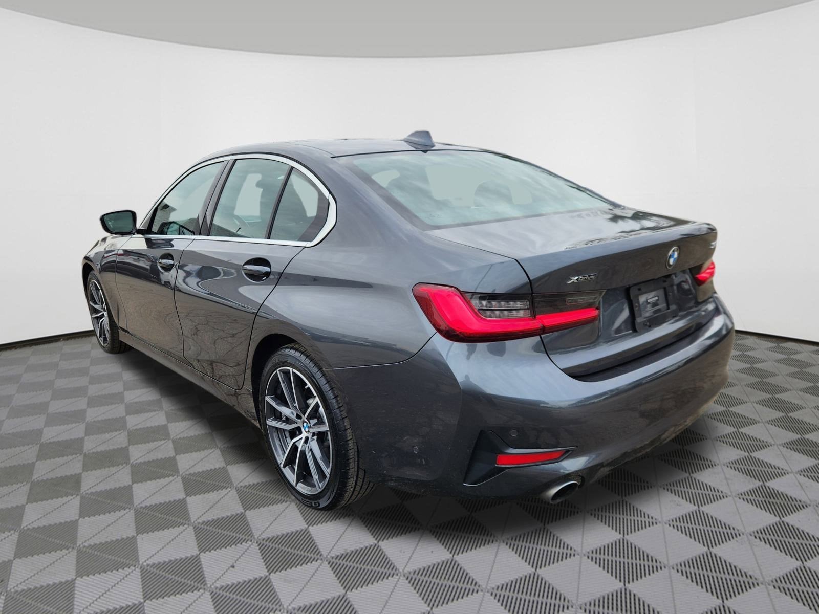 2021 BMW 3 Series 330i xDrive