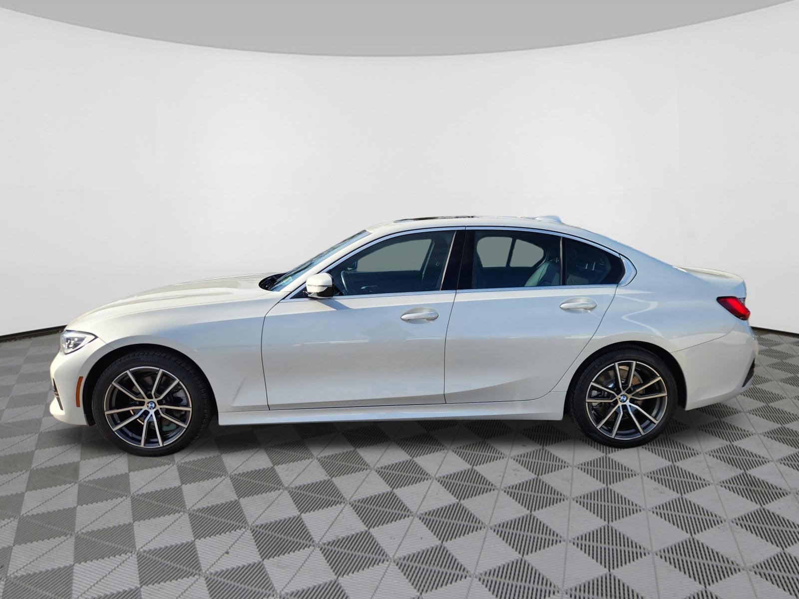 2020 BMW 3 Series 330i xDrive