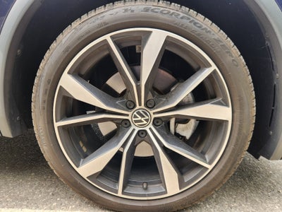 2024 Volkswagen Tiguan SEL R-Line