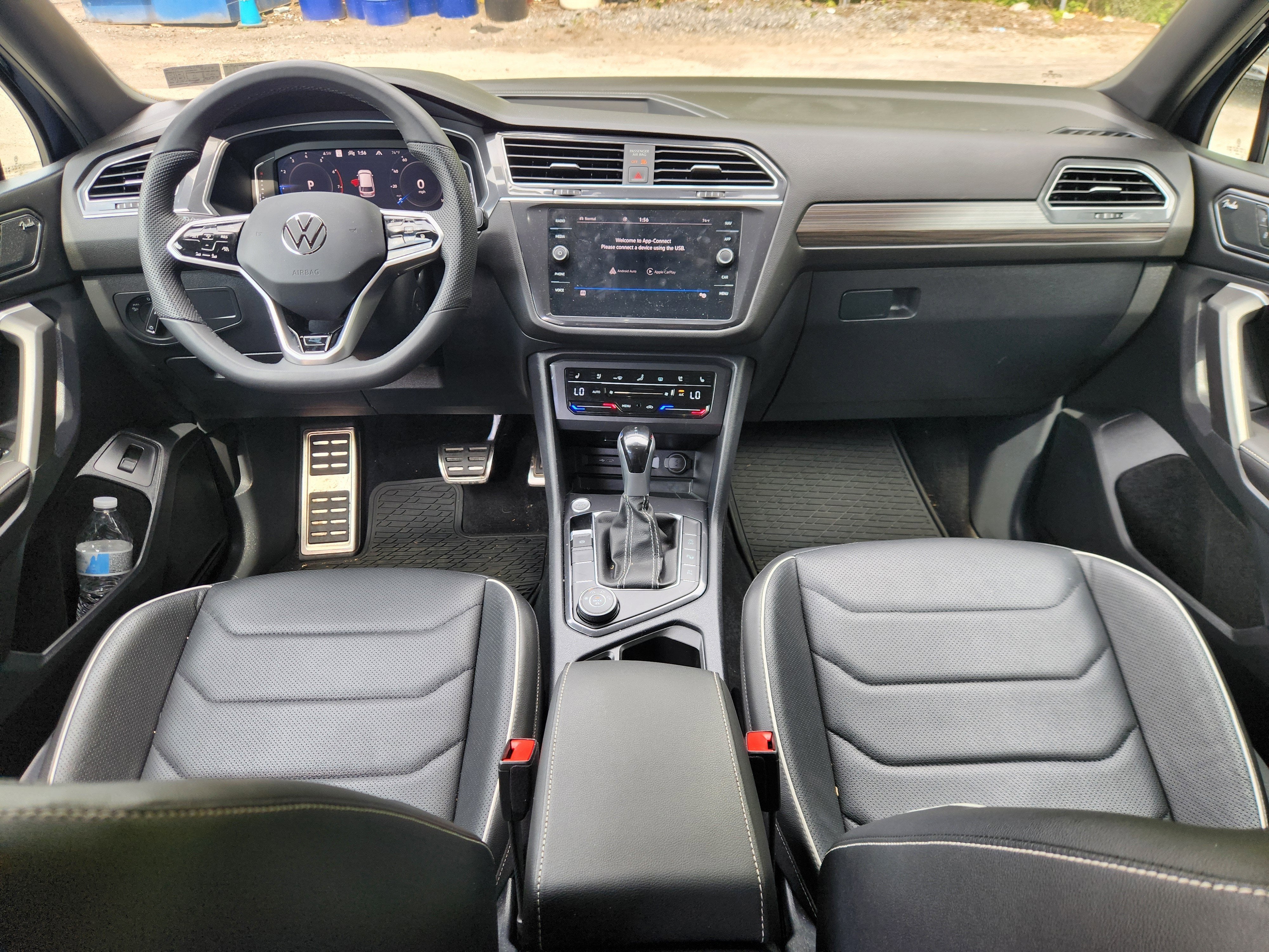 2024 Volkswagen Tiguan SEL R-Line