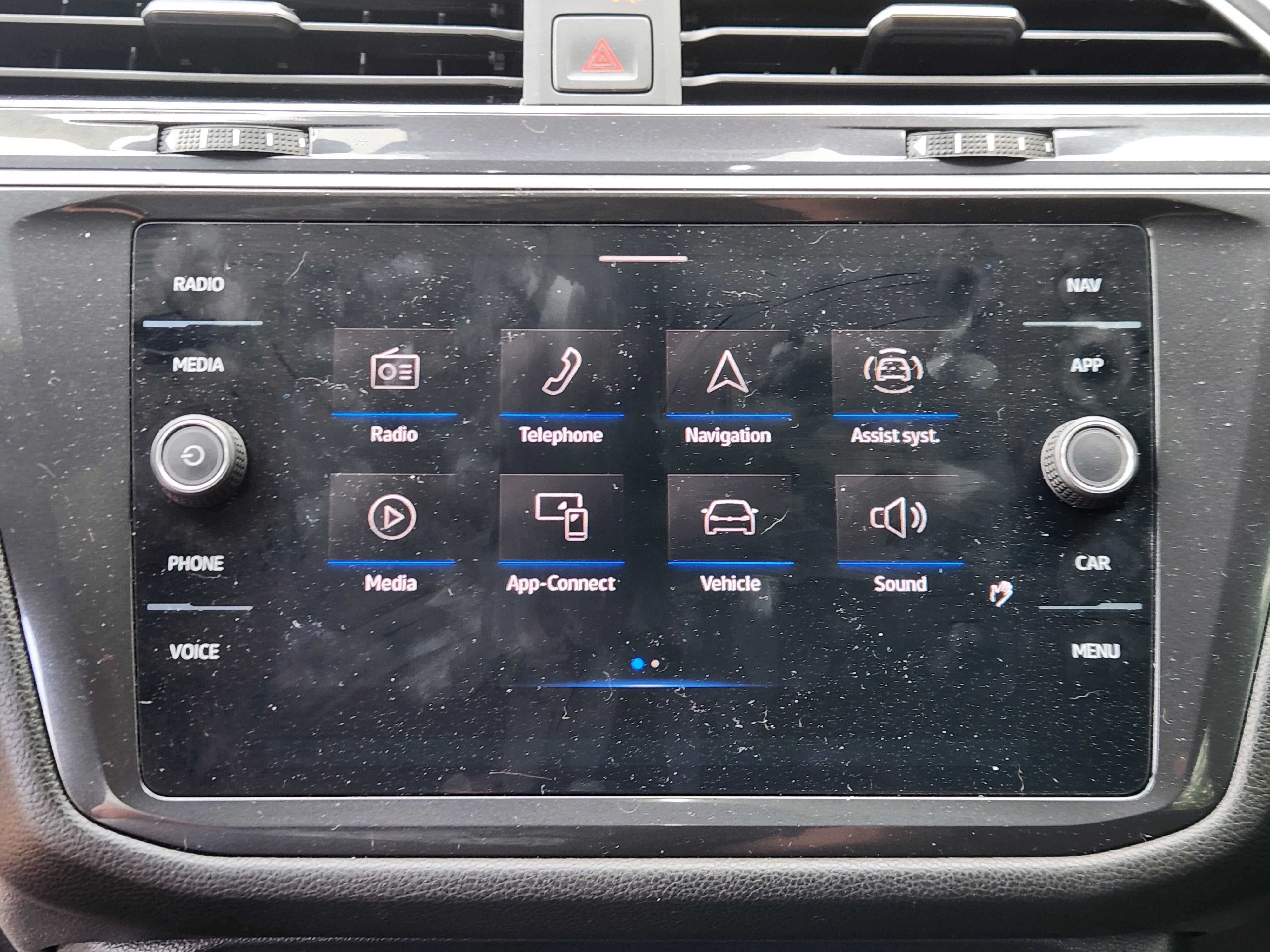 2024 Volkswagen Tiguan SEL R-Line
