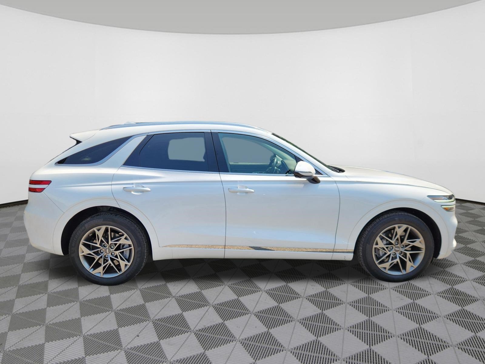 2024 Genesis GV70 2.5T