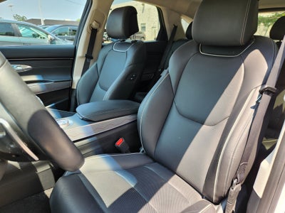 2024 Genesis GV70 2.5T