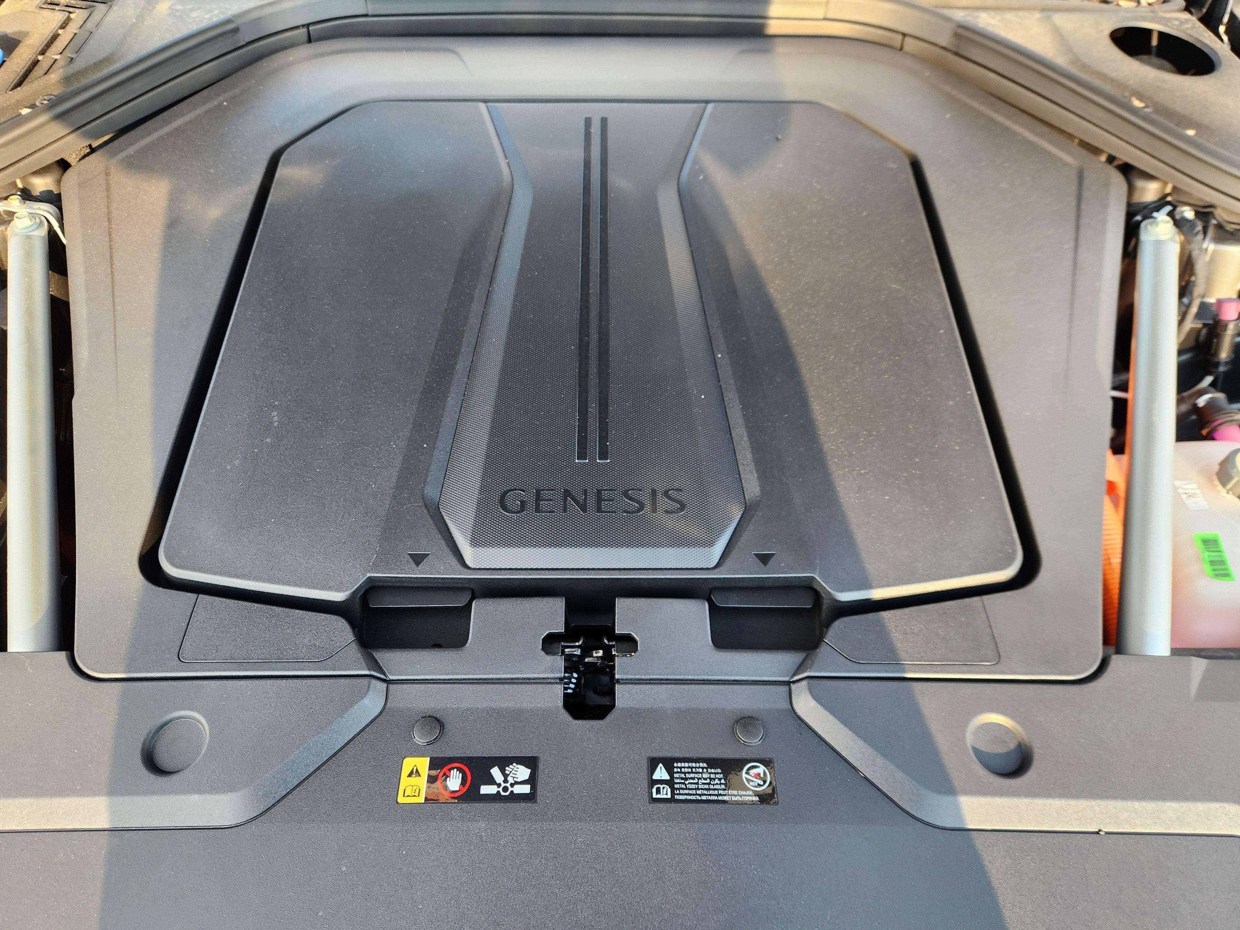 2025 Genesis Electrified GV70 Advanced