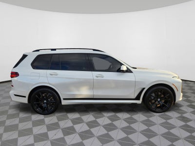 2024 BMW X7 xDrive40i