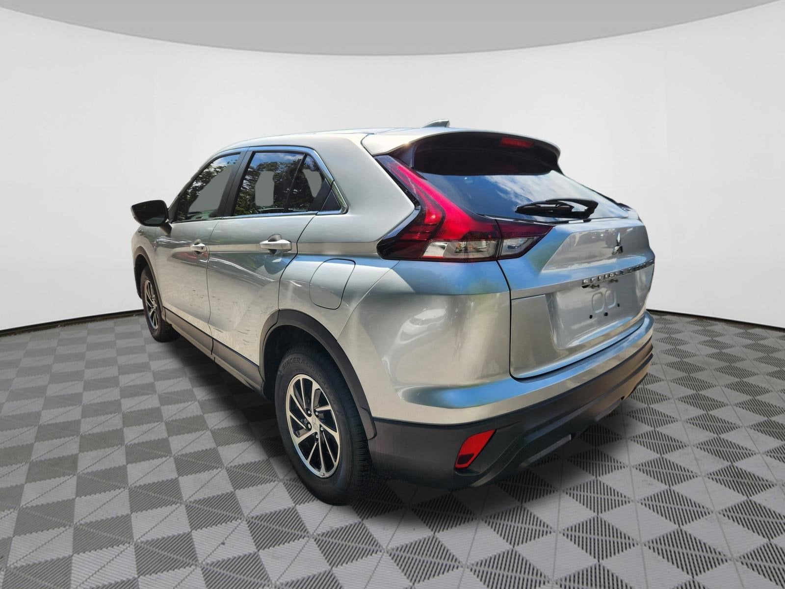 2024 Mitsubishi Eclipse Cross ES