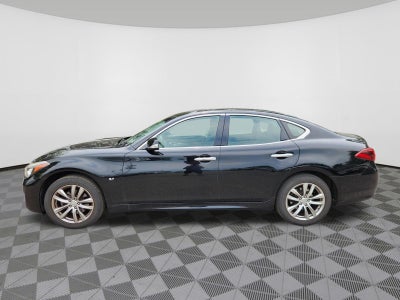 2015 INFINITI Q70 3.7