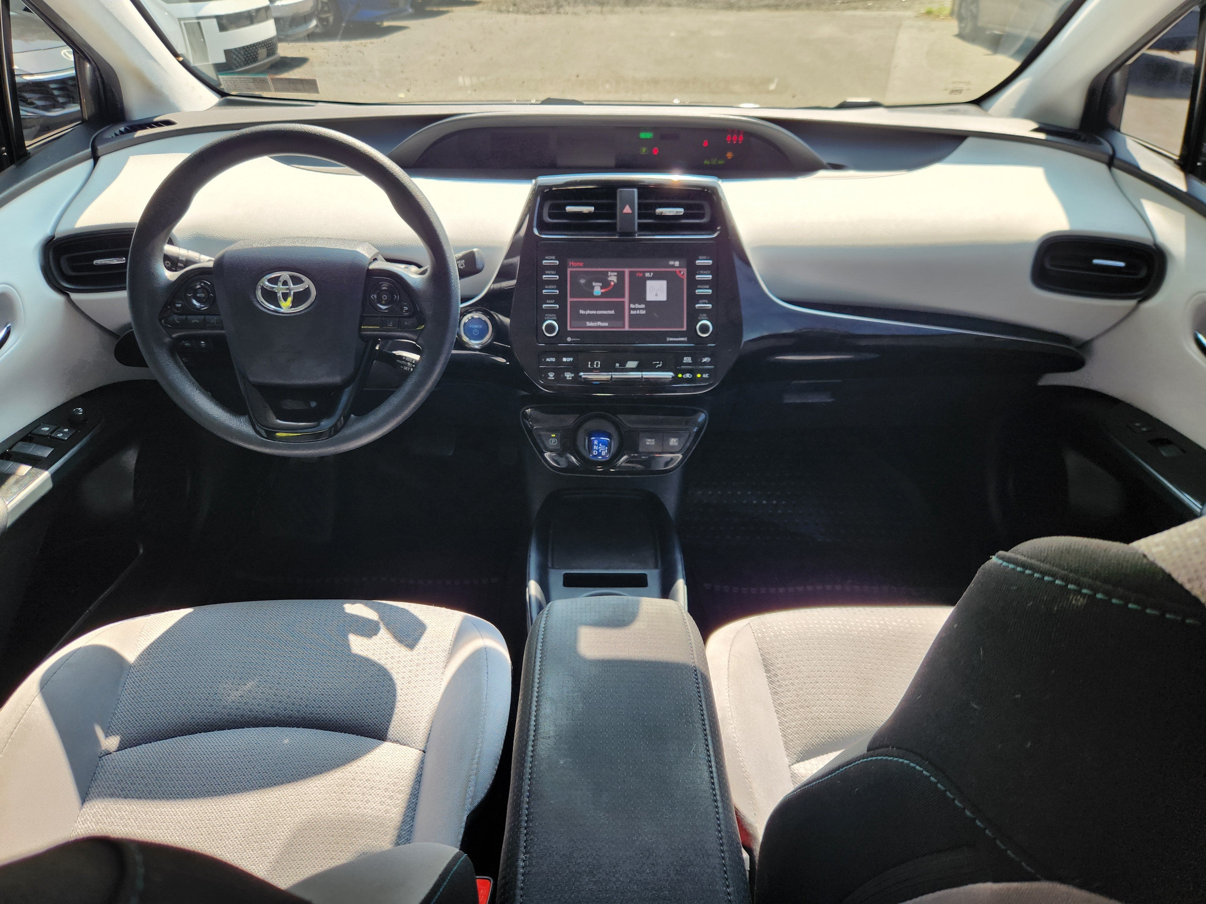 2022 Toyota Prius Base