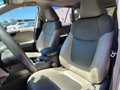 2020 Toyota RAV4 Hybrid XLE