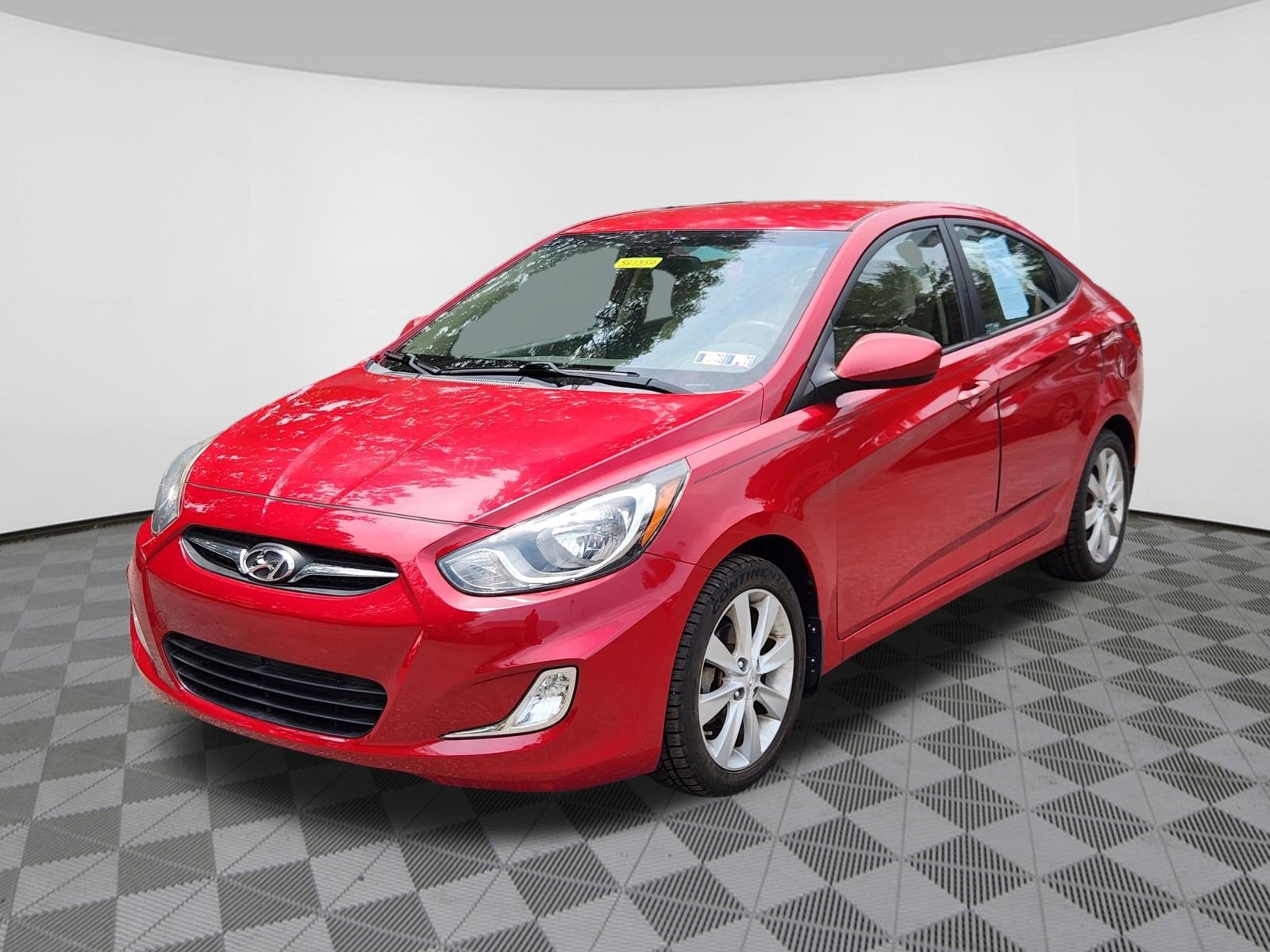 2013 Hyundai Accent GLS