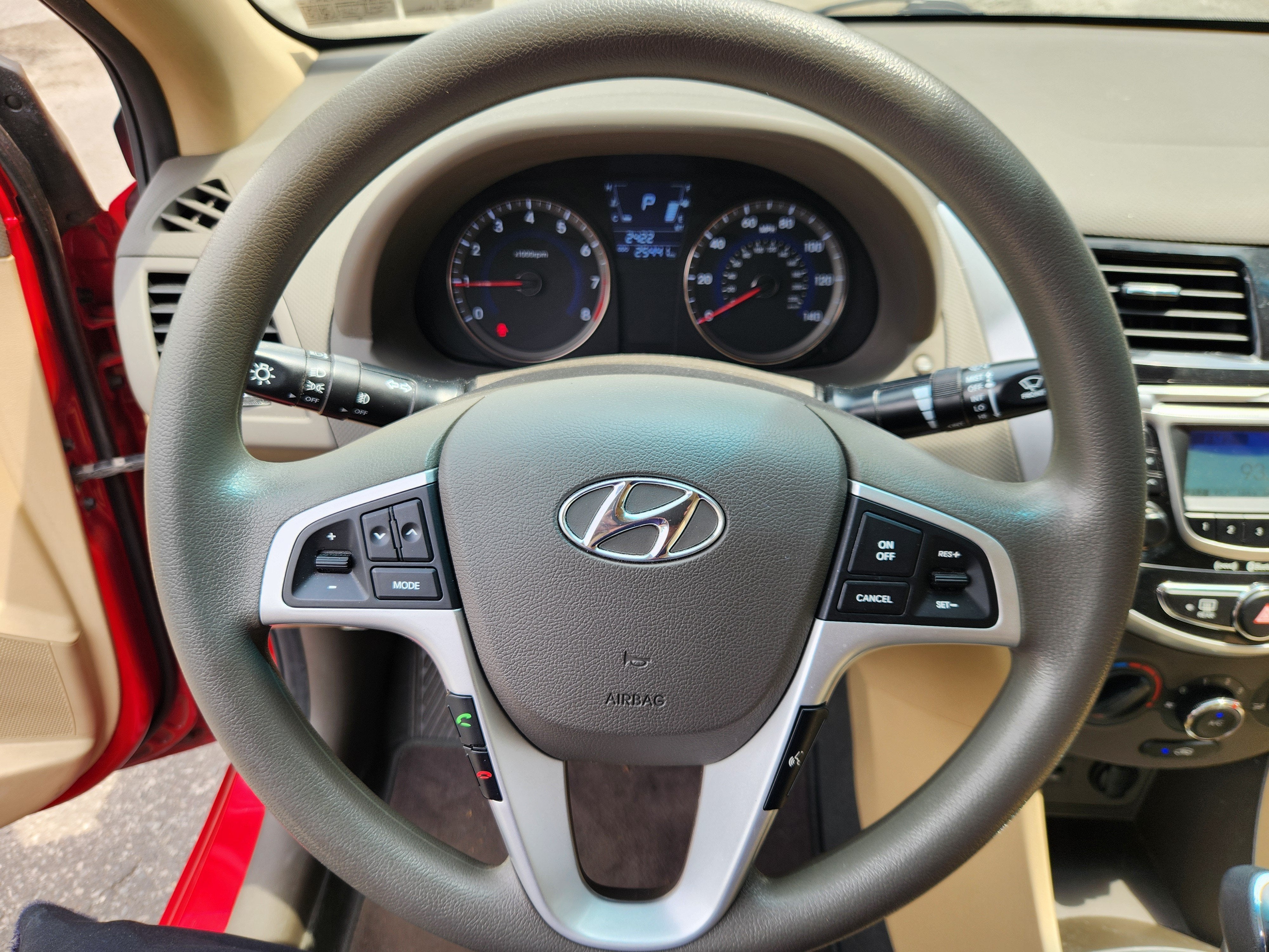 2013 Hyundai Accent GLS