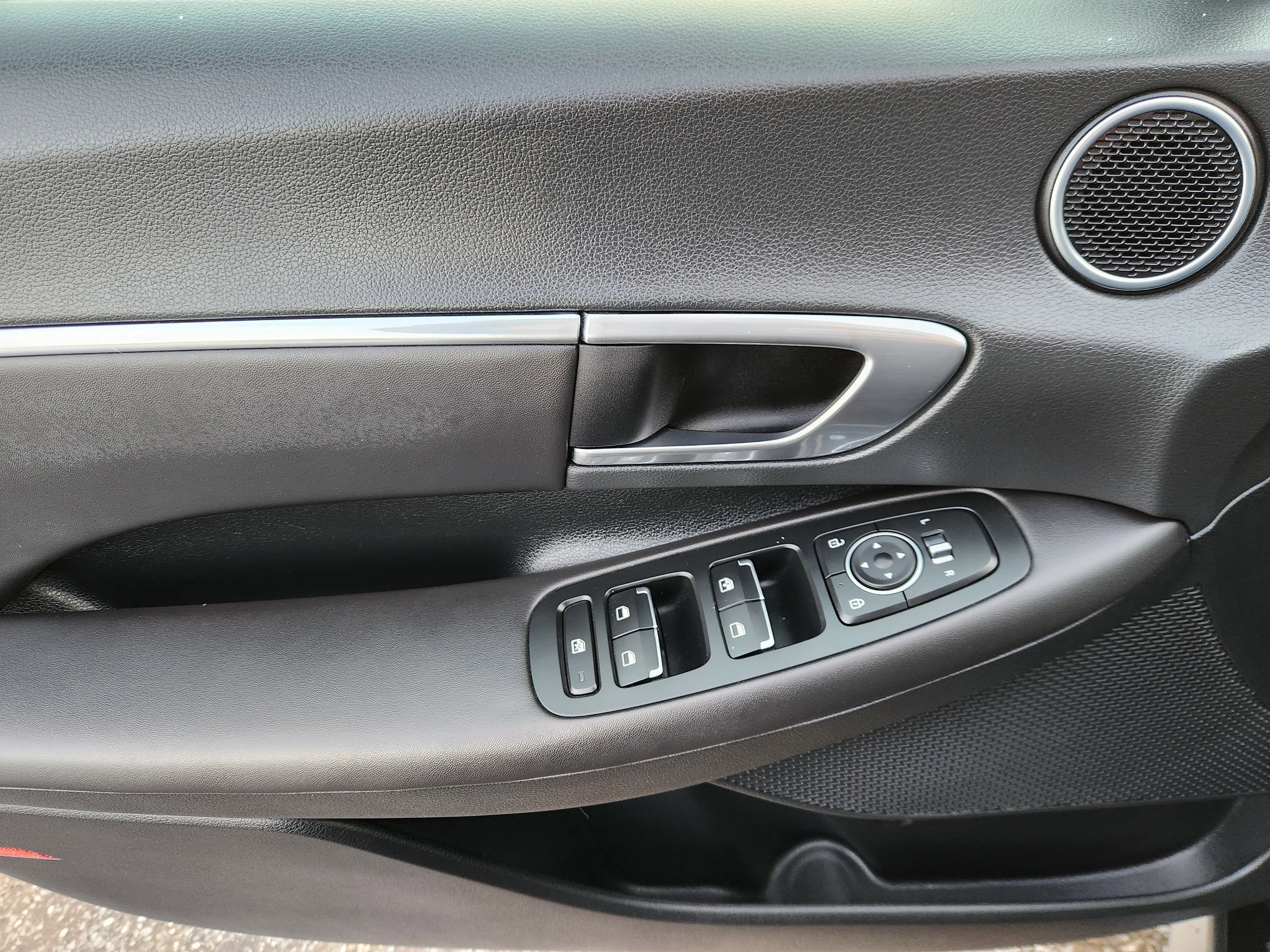 2023 Hyundai Sonata Hybrid Blue