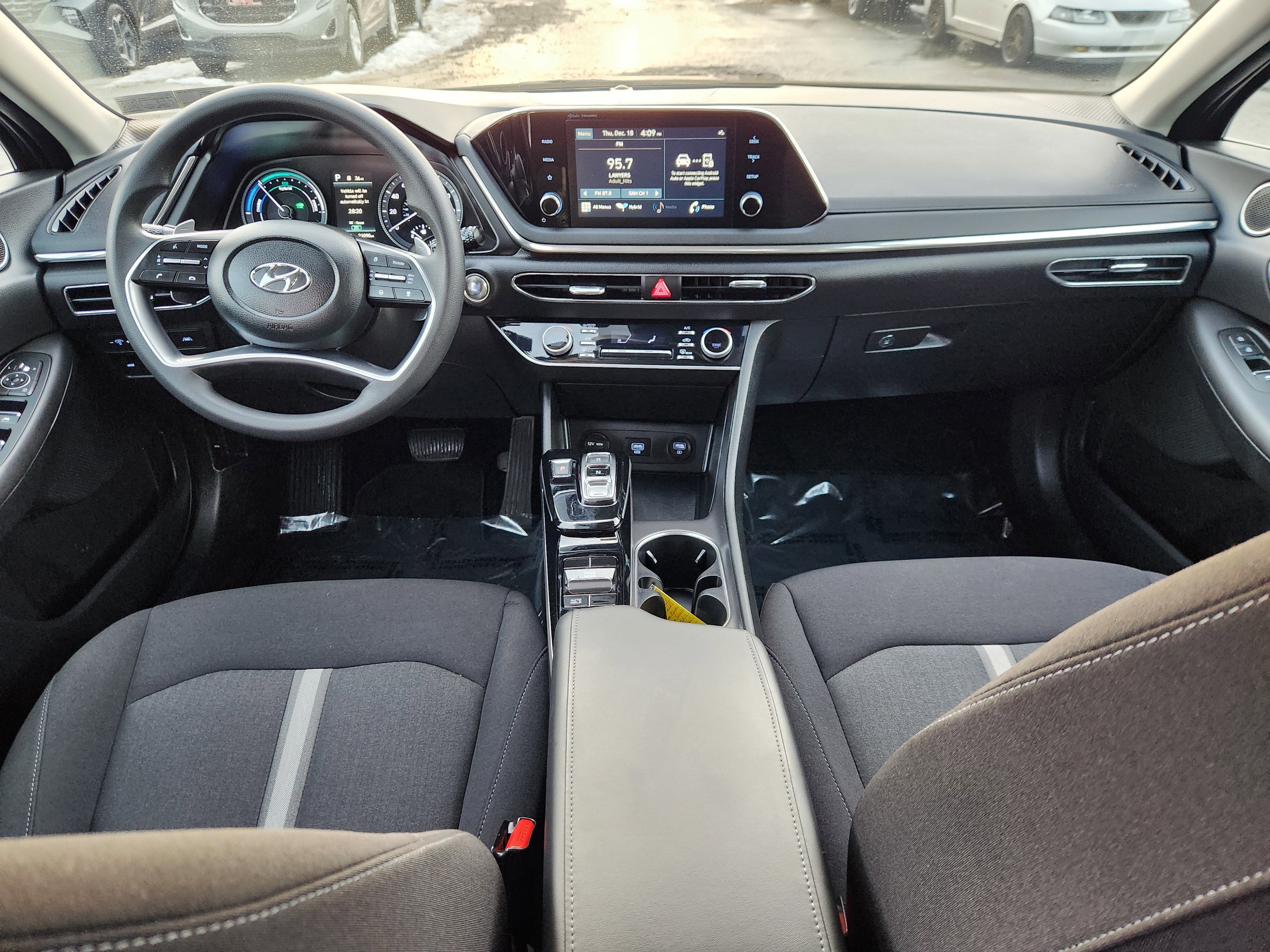 2023 Hyundai Sonata Hybrid Blue