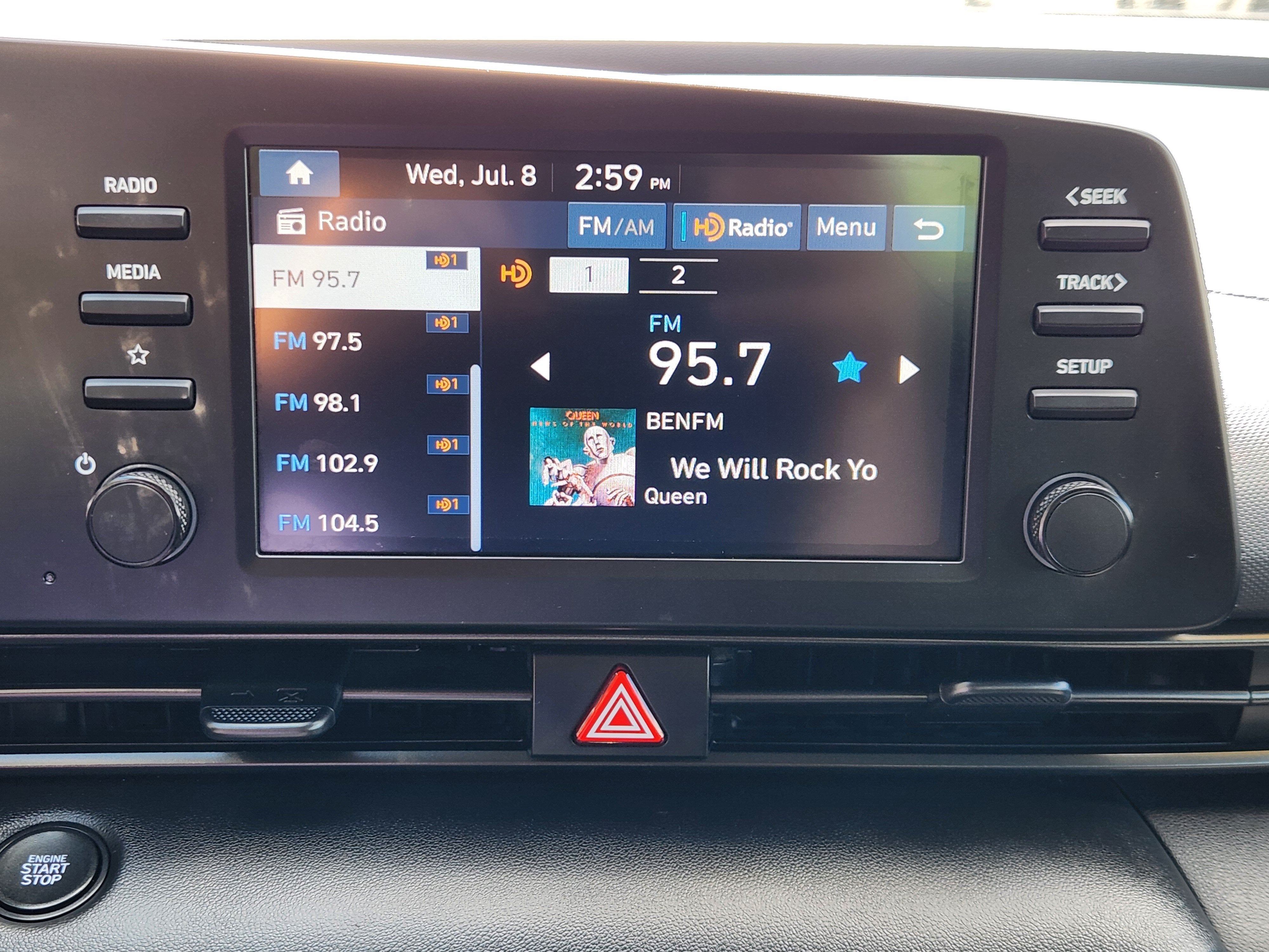 2025 Hyundai Elantra SEL Sport
