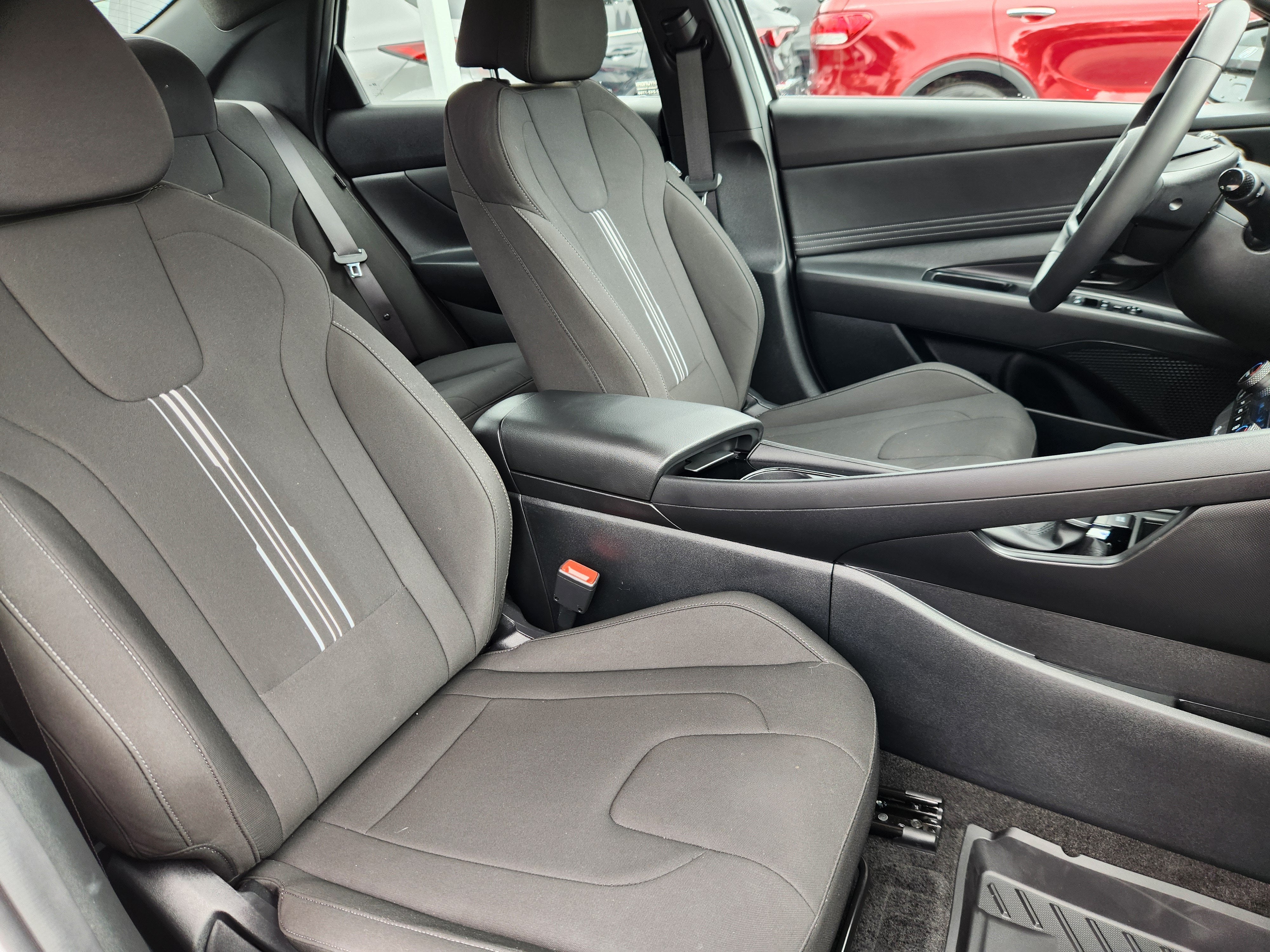 2025 Hyundai Elantra Hybrid SEL Sport