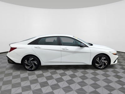 2025 Hyundai Elantra Hybrid SEL Sport