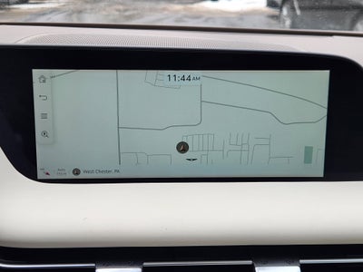 2025 Genesis G90 e-SC