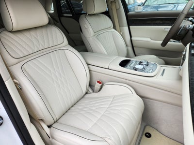 2025 Genesis G90 e-SC