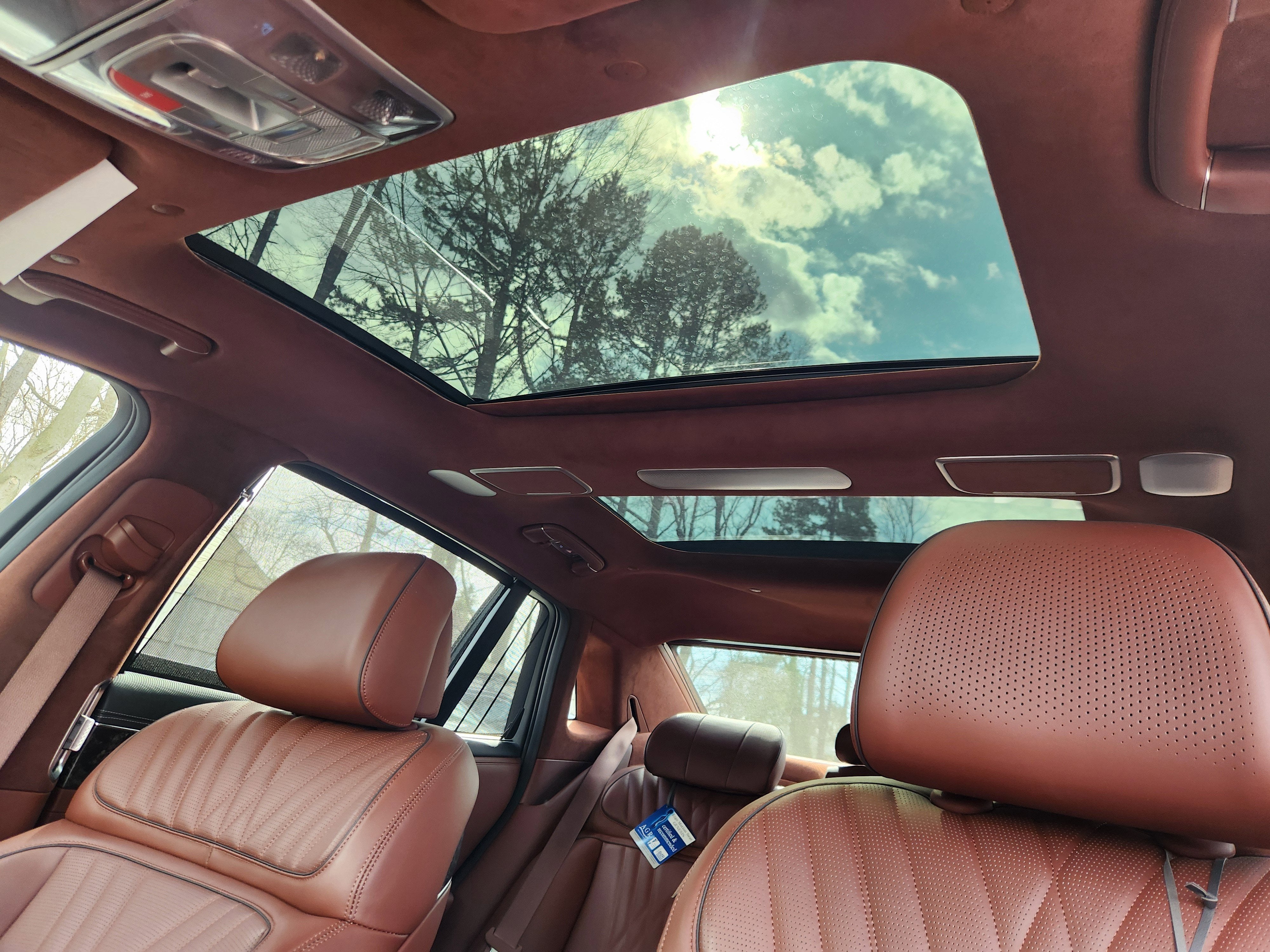 2025 Genesis G90 e-SC