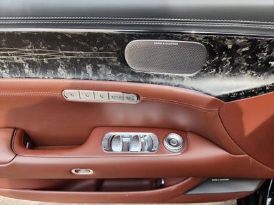 2025 Genesis G90 e-SC