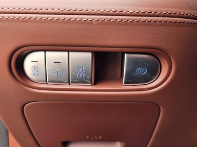 2025 Genesis G90 e-SC