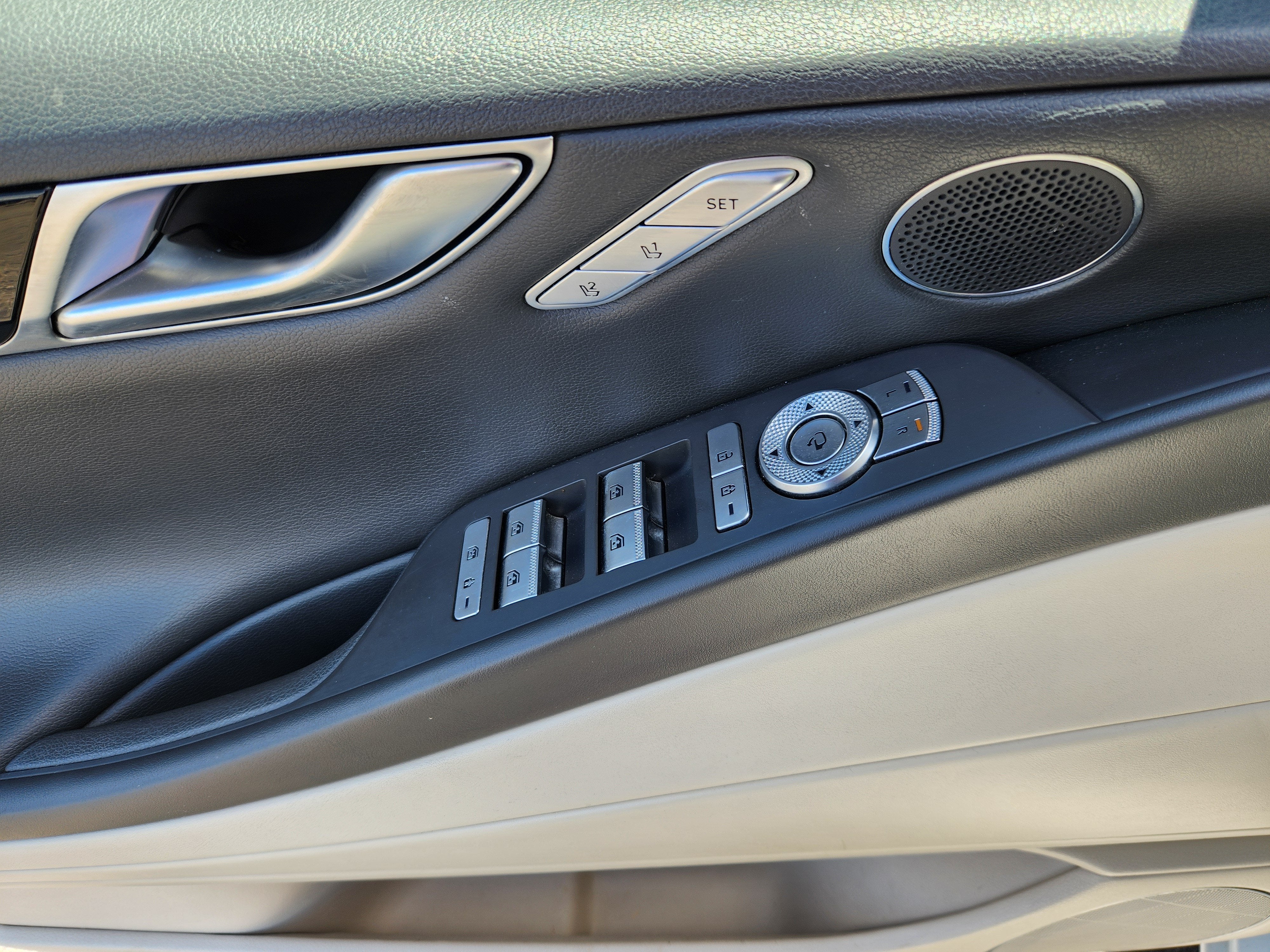 2021 Genesis G80 2.5T