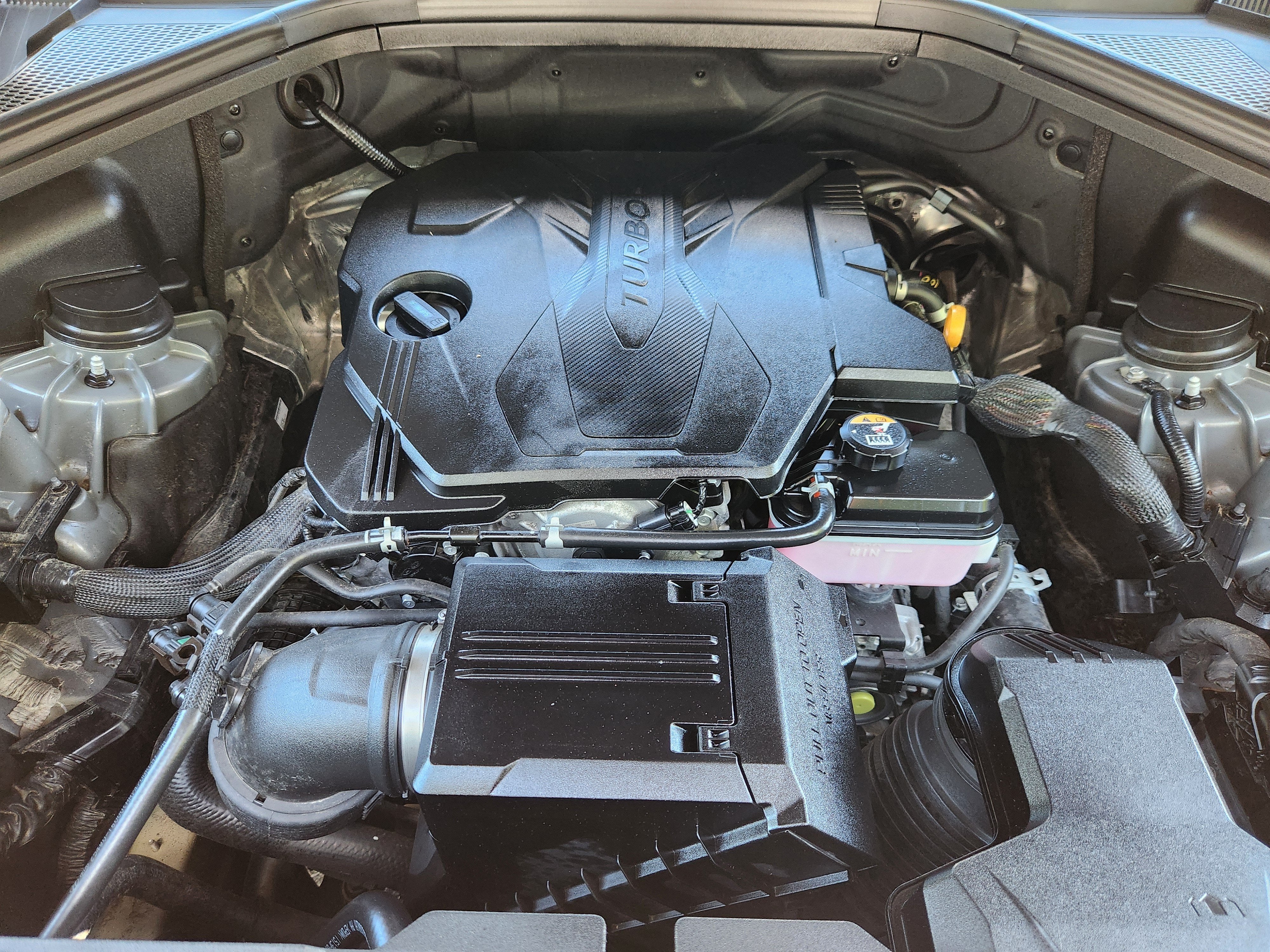 2024 Genesis GV80 2.5T