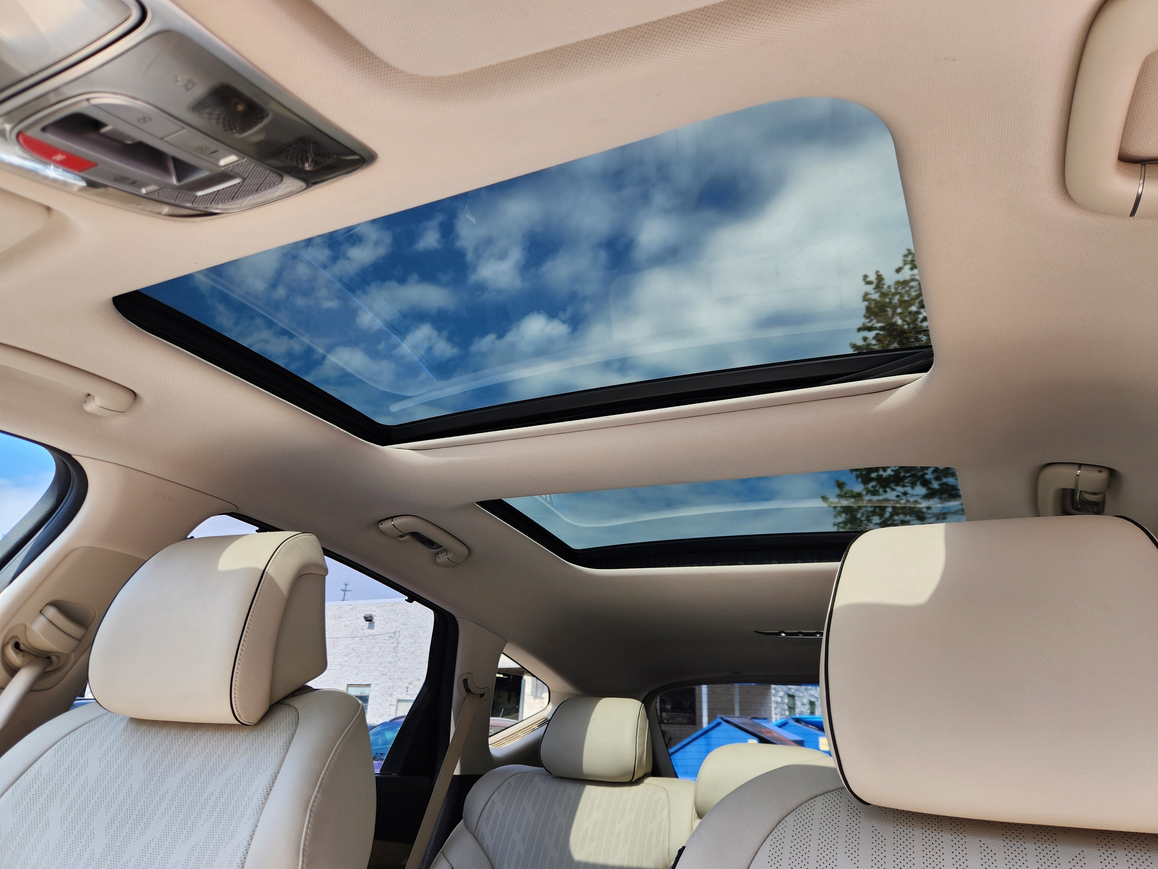 2023 Genesis GV80 Advanced +