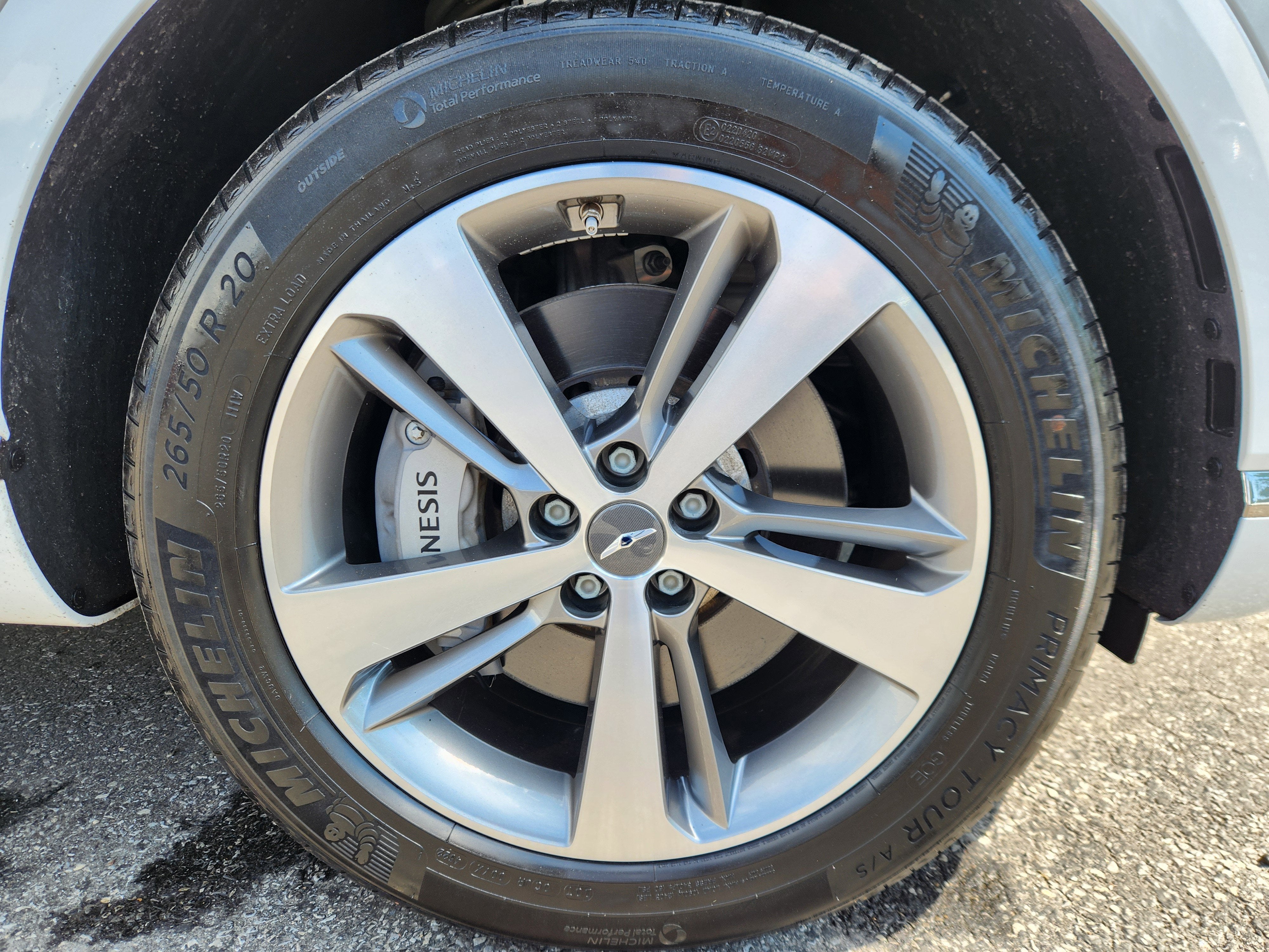 2023 Genesis GV80 Advanced +