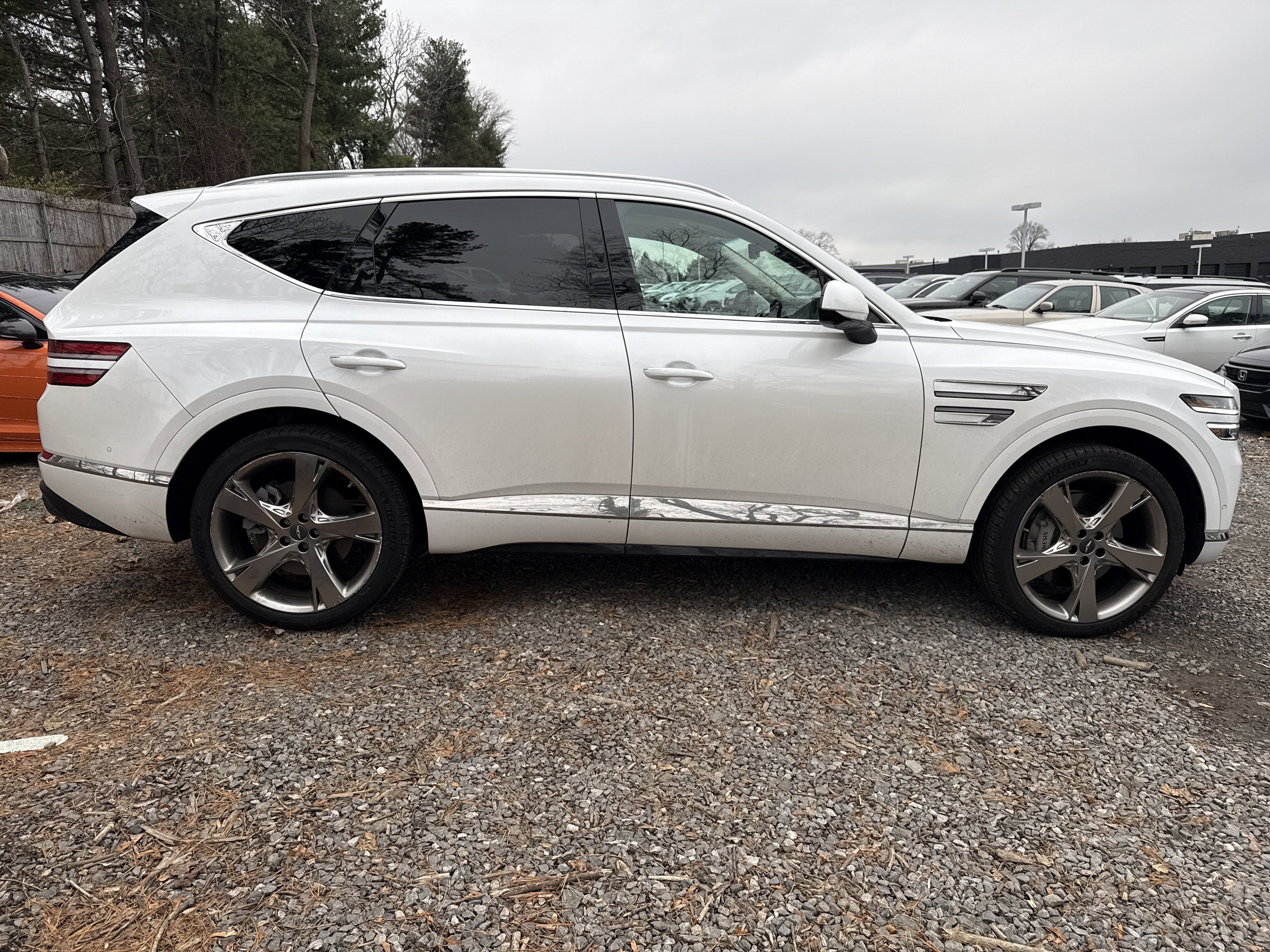 2024 Genesis GV80 Base