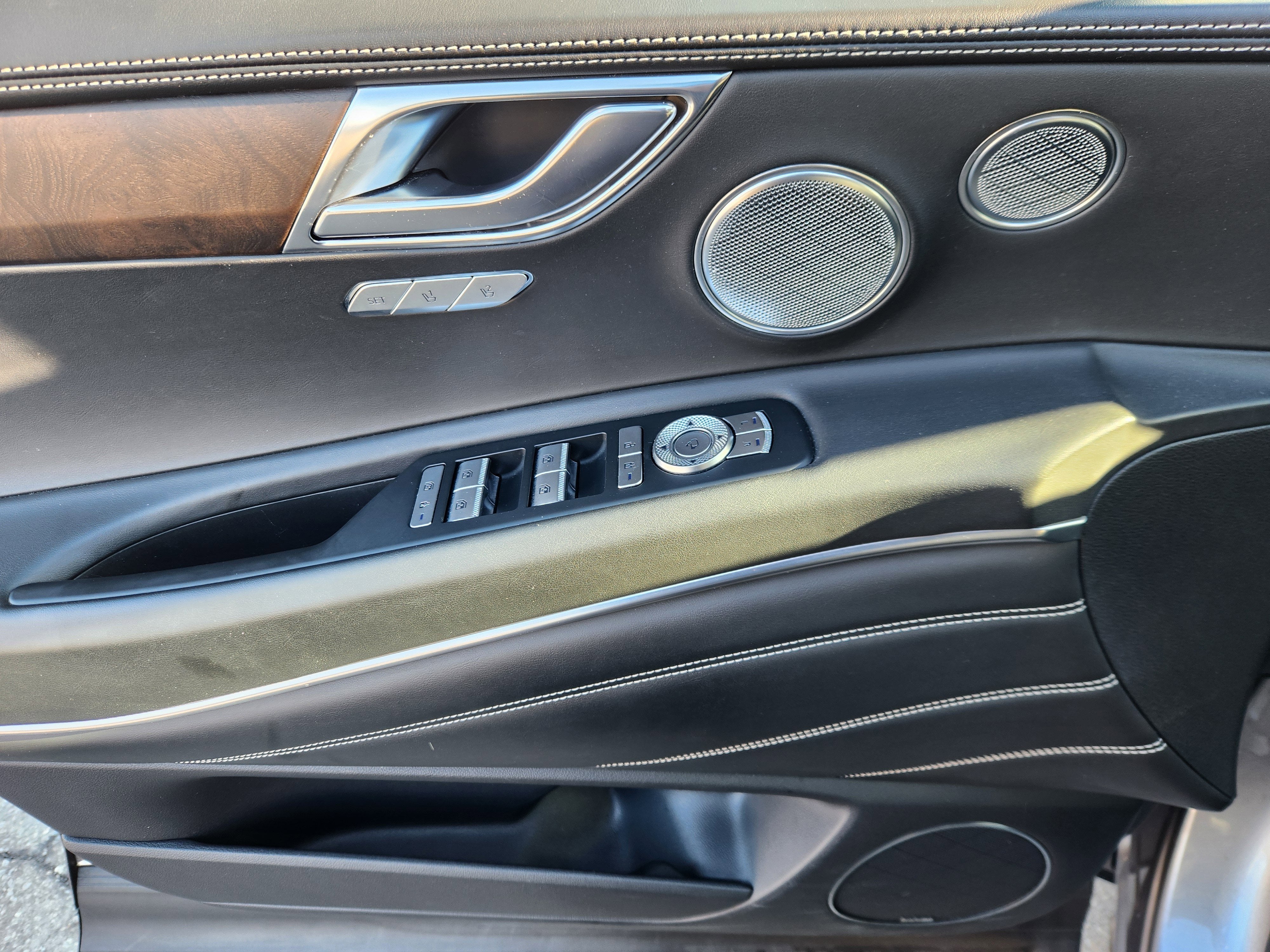 2021 Genesis GV80 Base