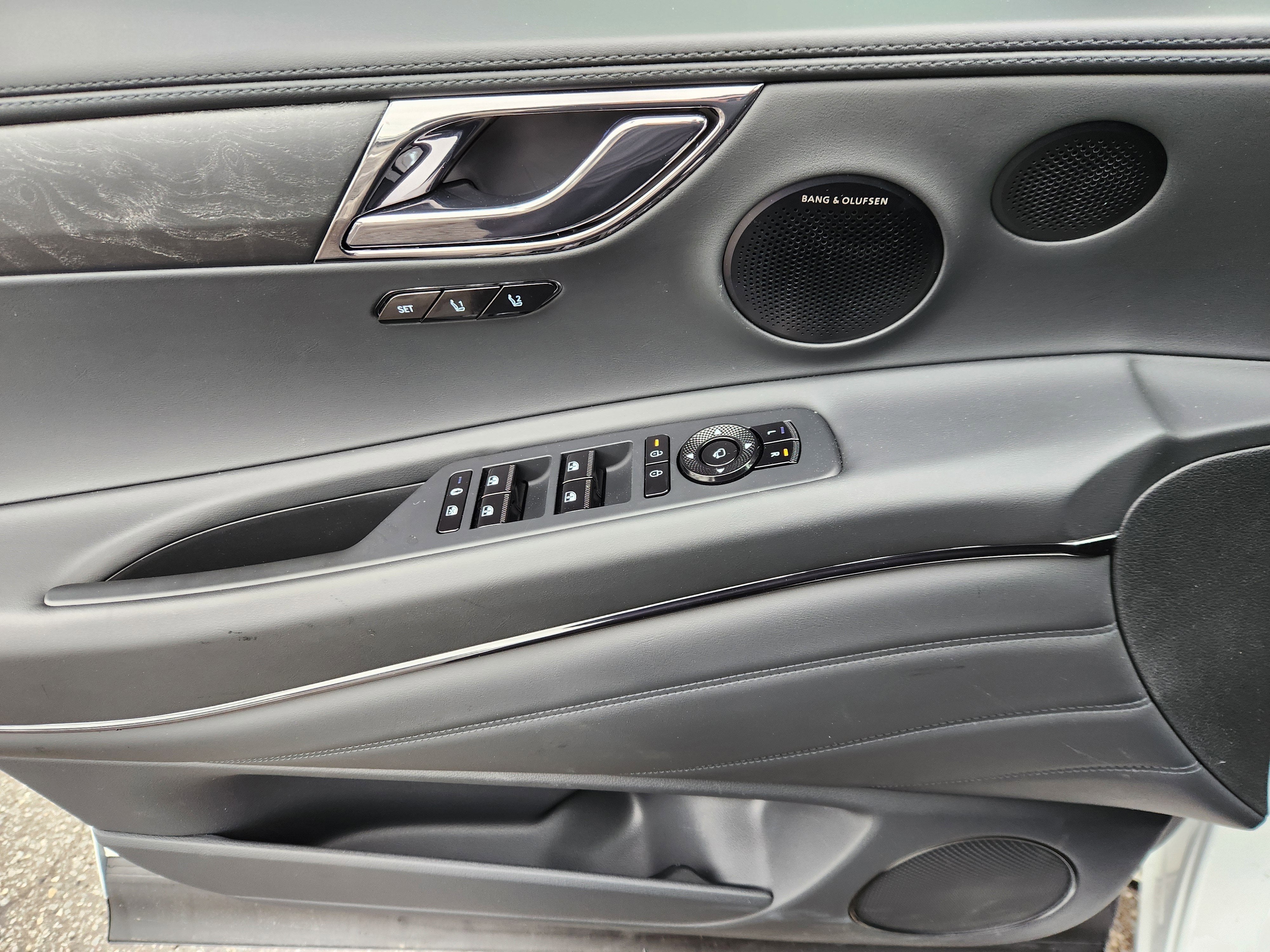 2026 Genesis GV80 Prestige Black