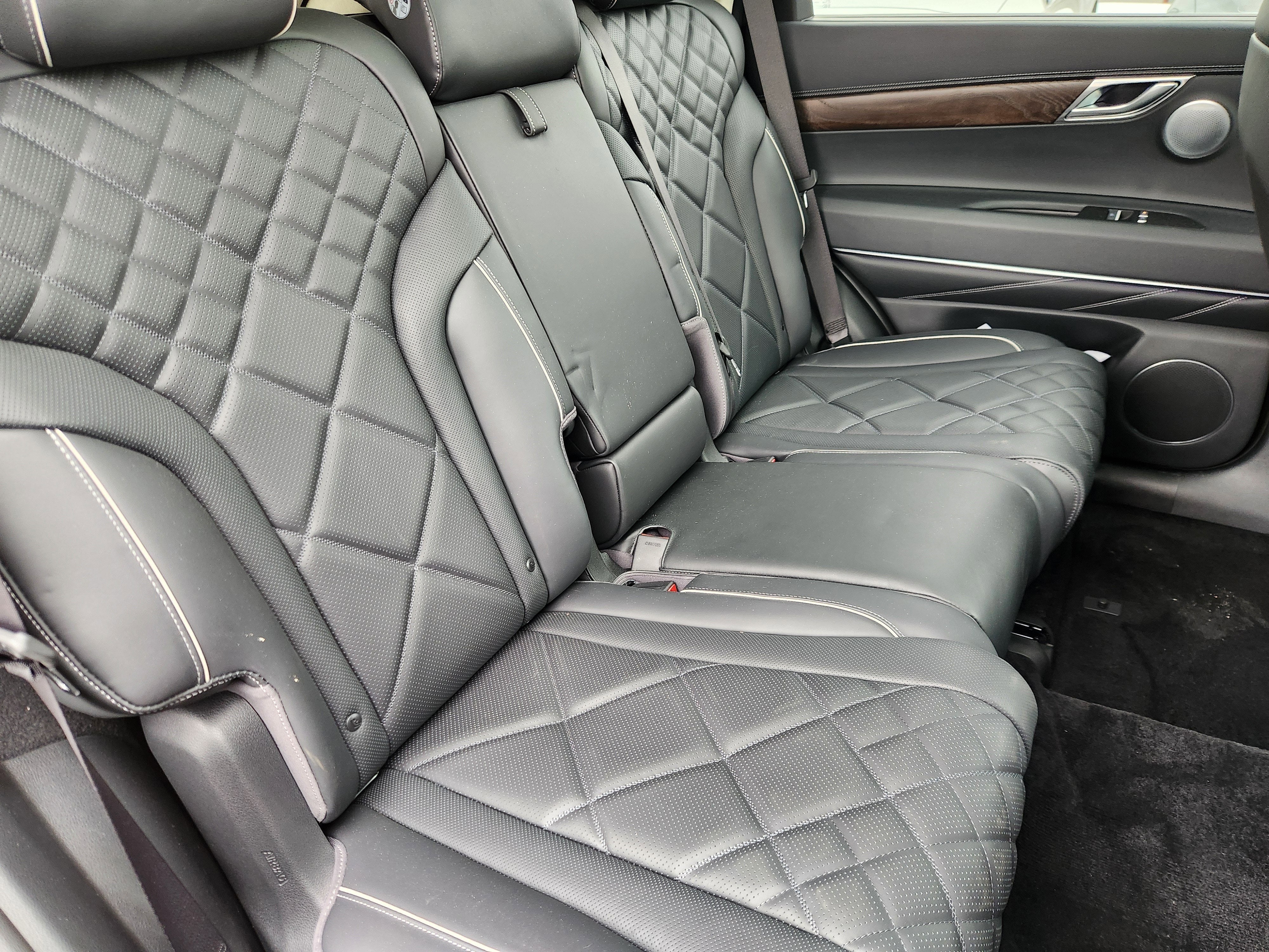 2025 Genesis GV80 Prestige