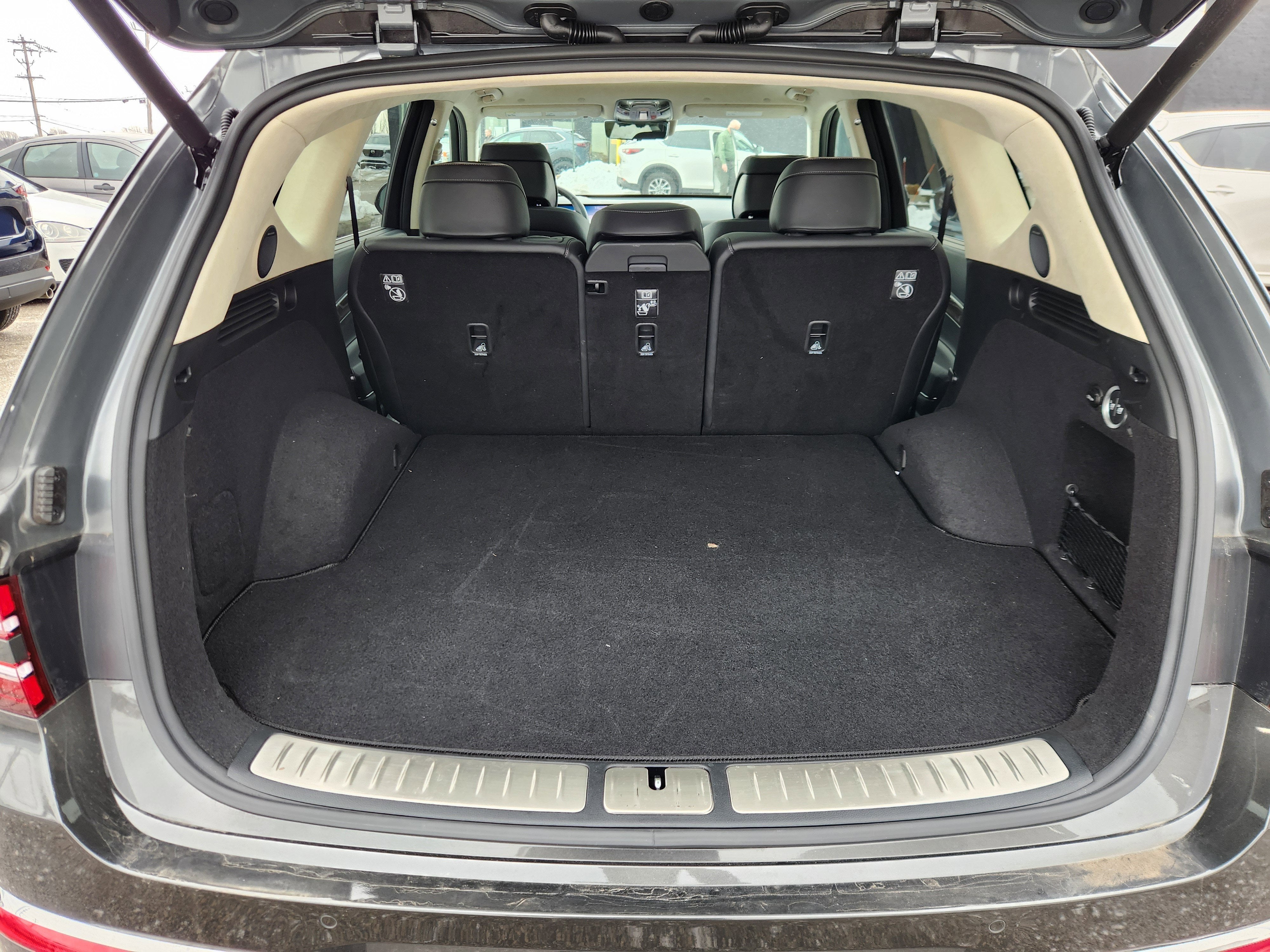 2025 Genesis GV80 Prestige