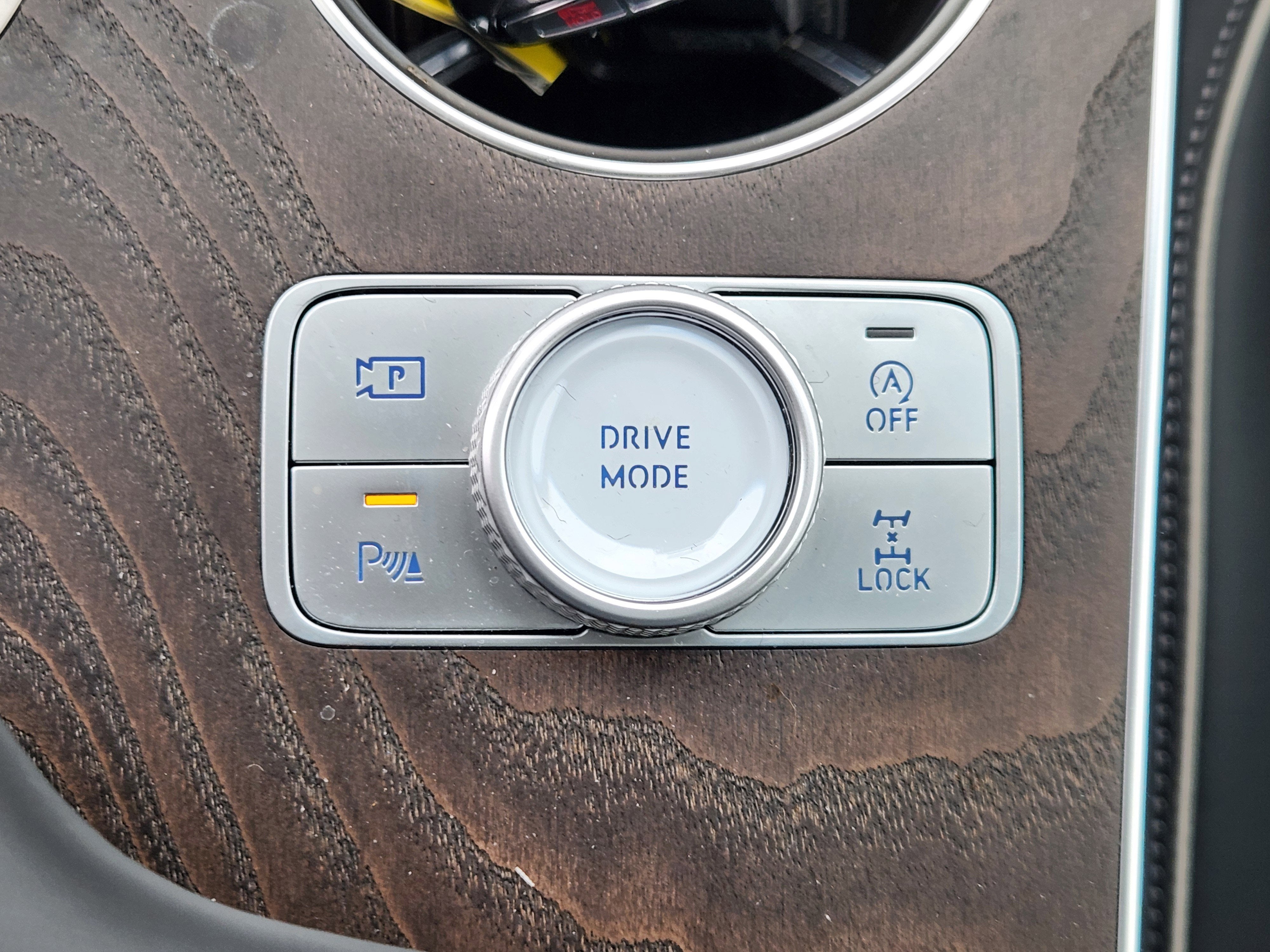 2025 Genesis GV80 Prestige