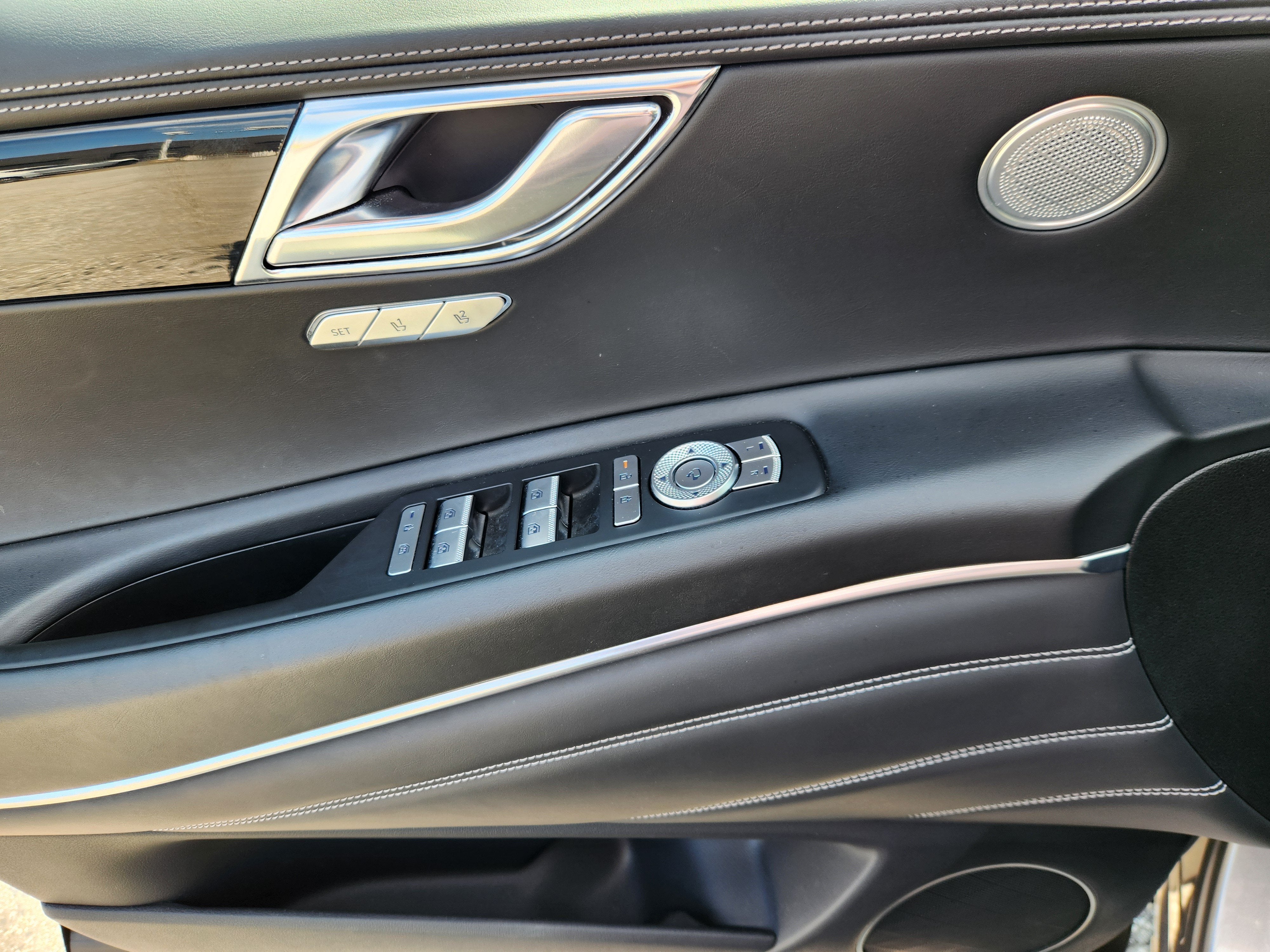 2025 Genesis GV80 2.5T Standard