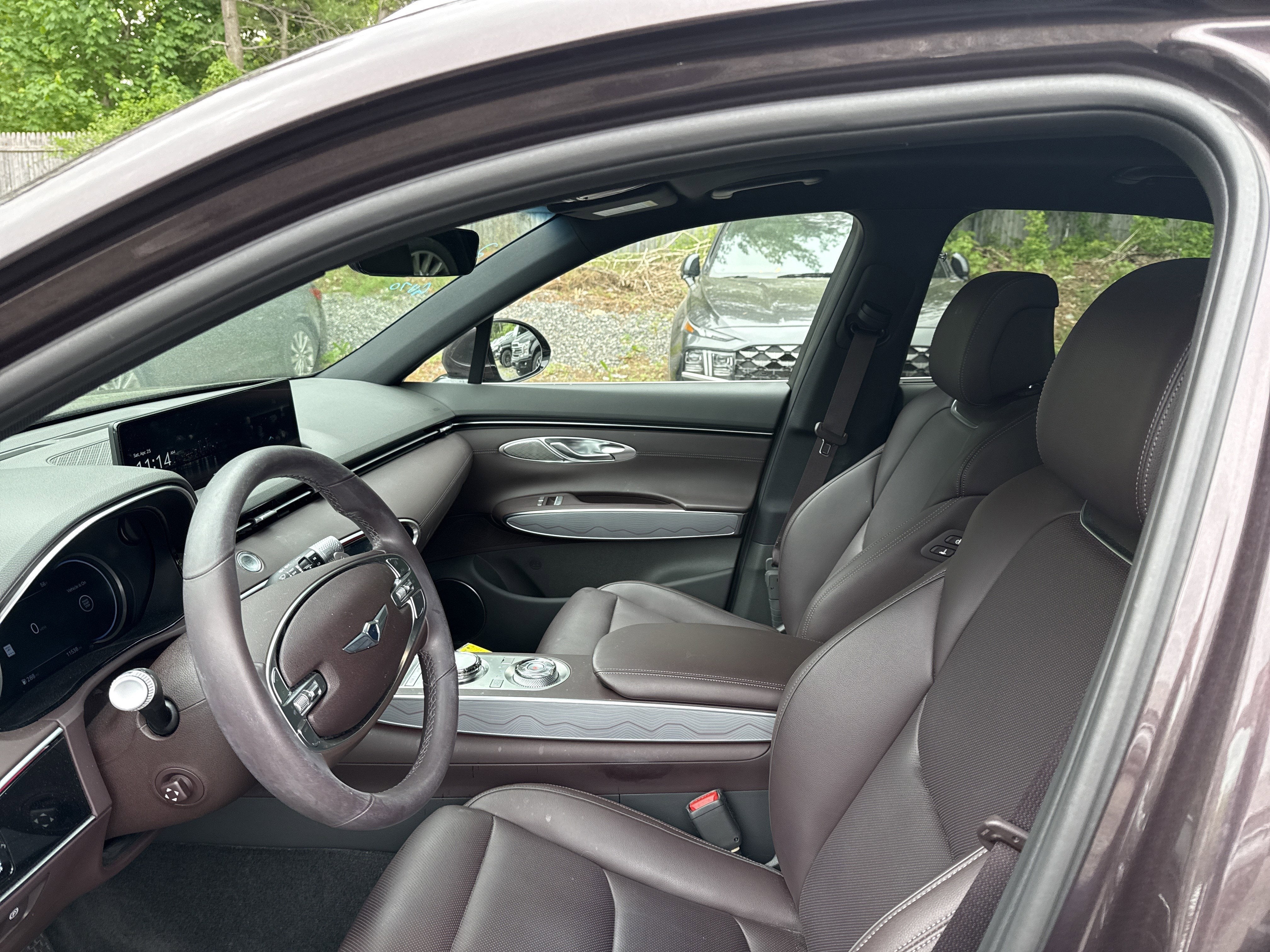 2023 Genesis GV70 2.5T