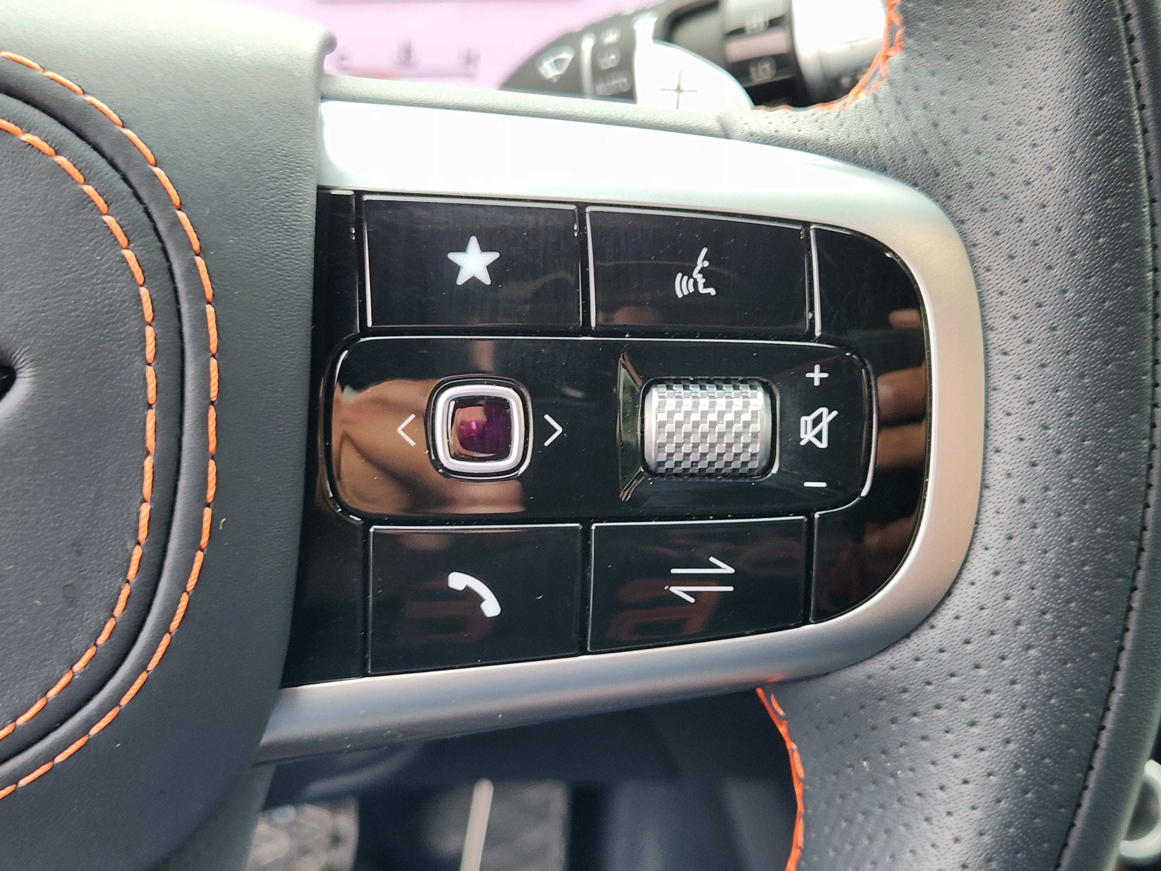 2026 Genesis GV70 3.5T Sport Advanced