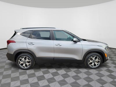 2022 Kia Seltos EX