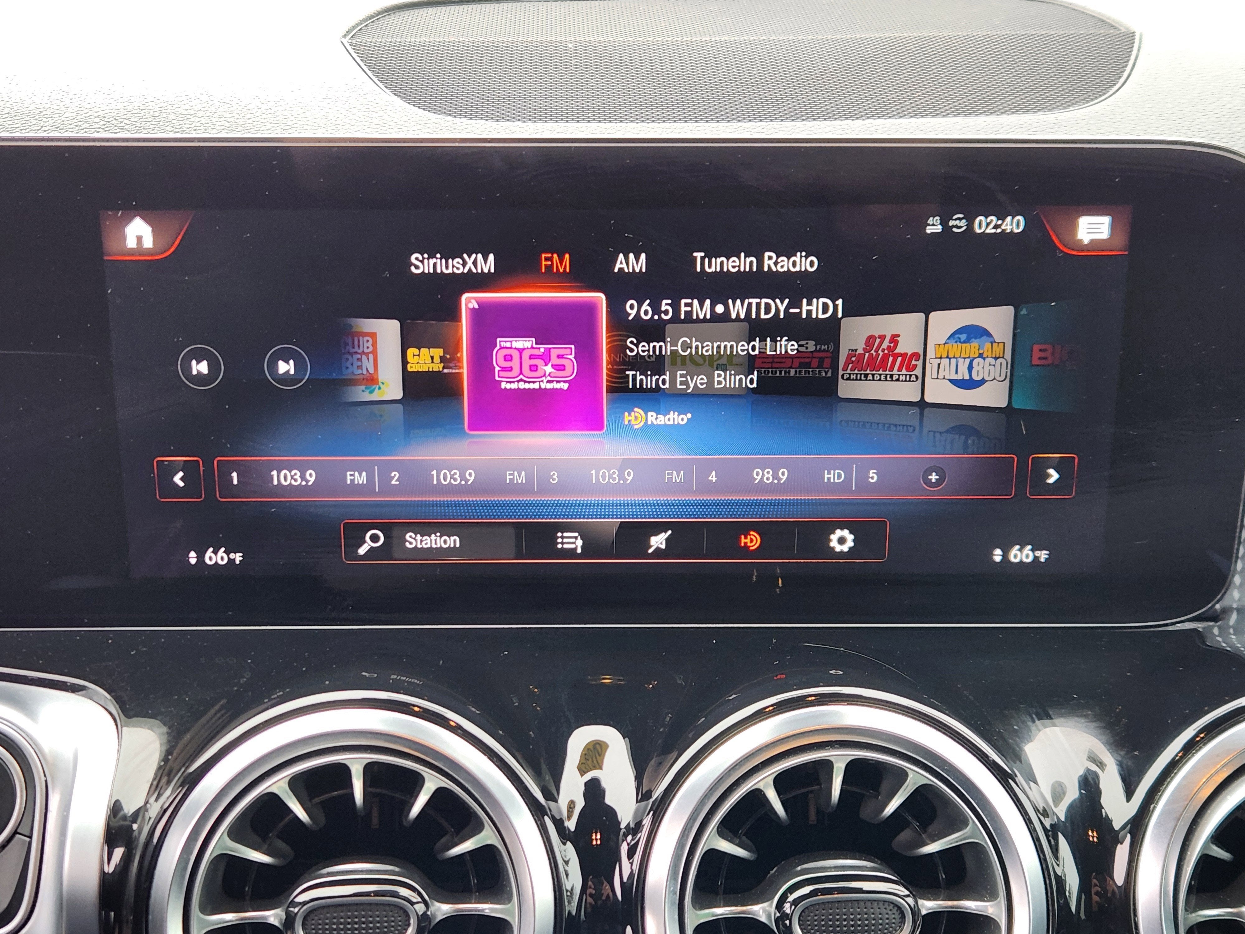 2023 Mercedes-Benz GLB GLB 250