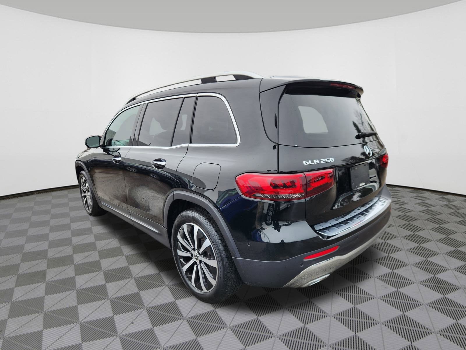 2023 Mercedes-Benz GLB GLB 250