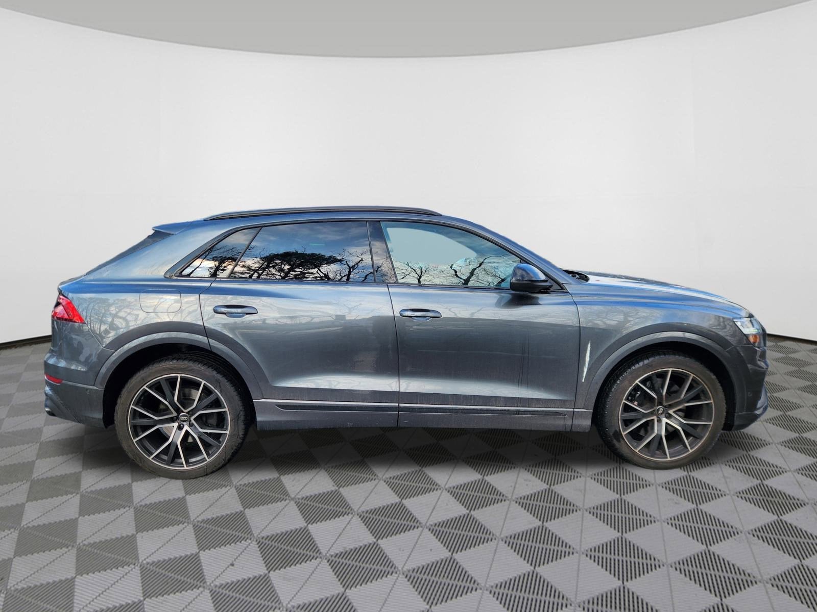 2020 Audi SQ8 Premium Plus