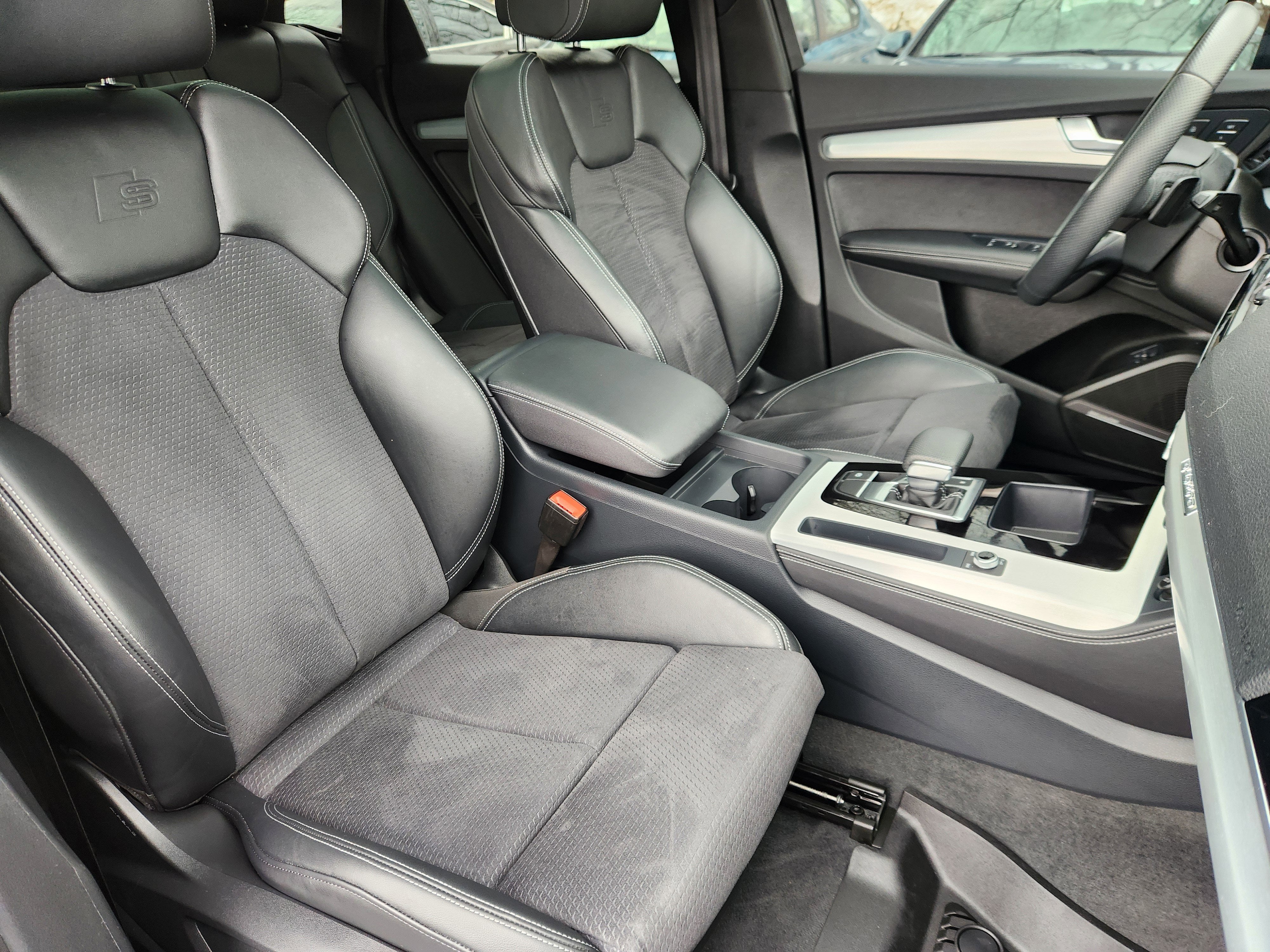 2024 Audi Q5 S line Premium Plus