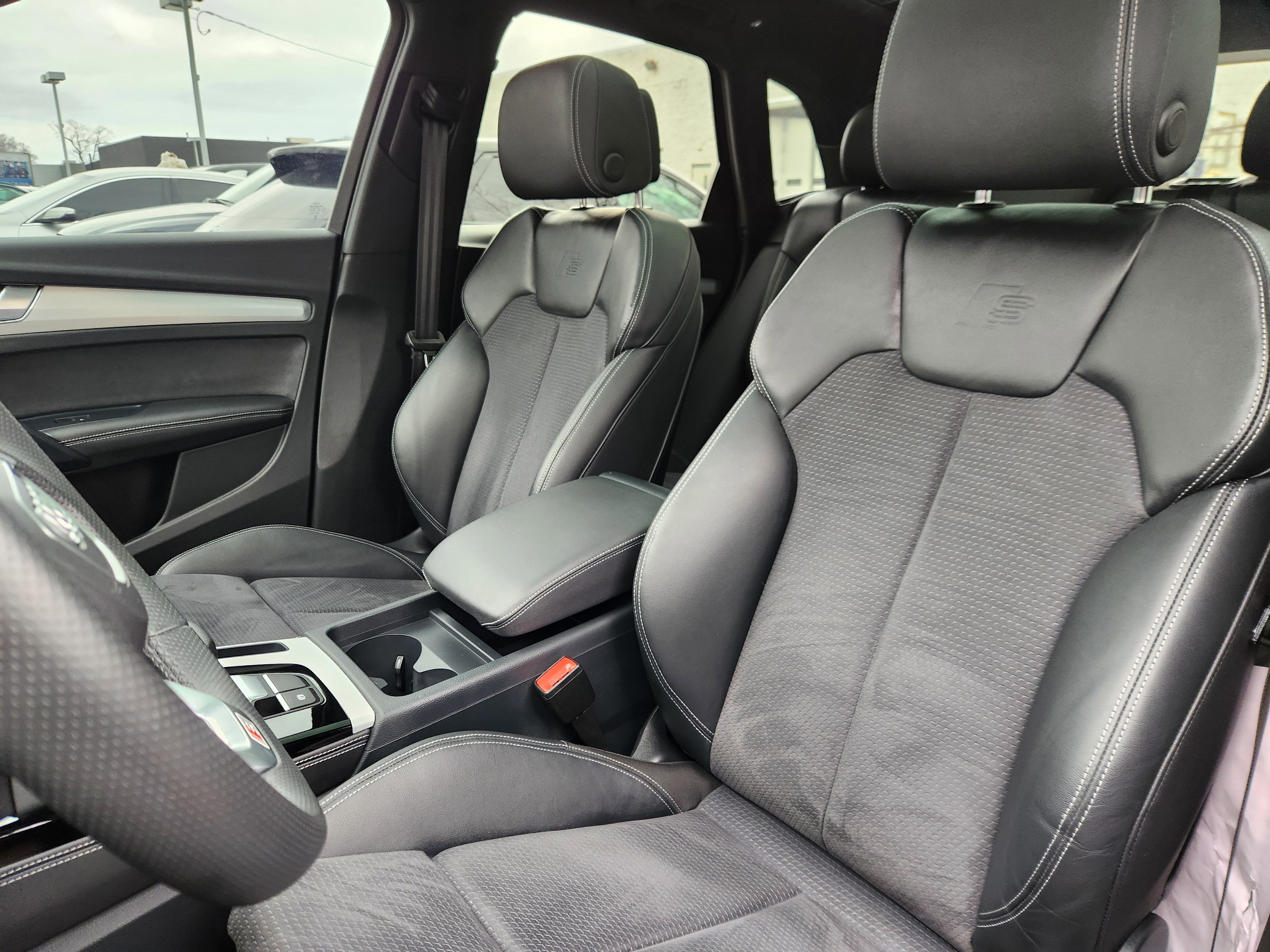 2024 Audi Q5 S line Premium Plus