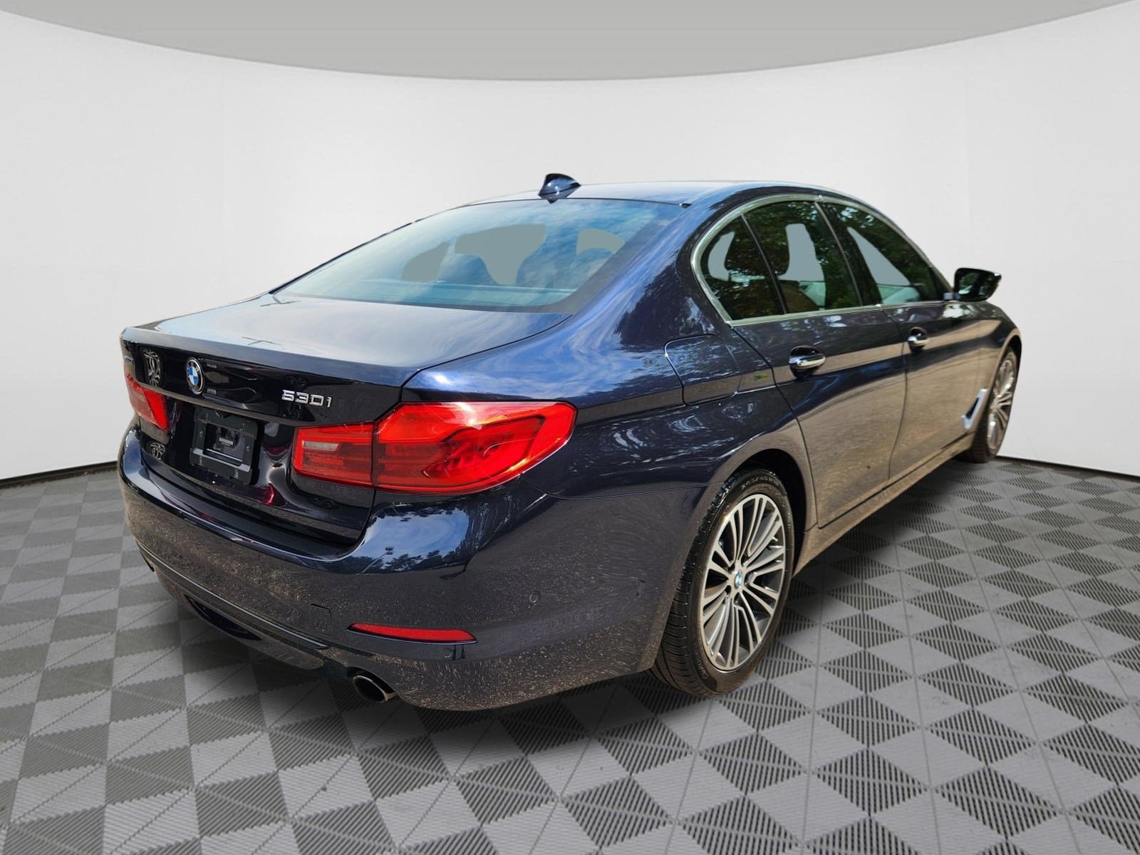 2017 BMW 5 Series 530i xDrive
