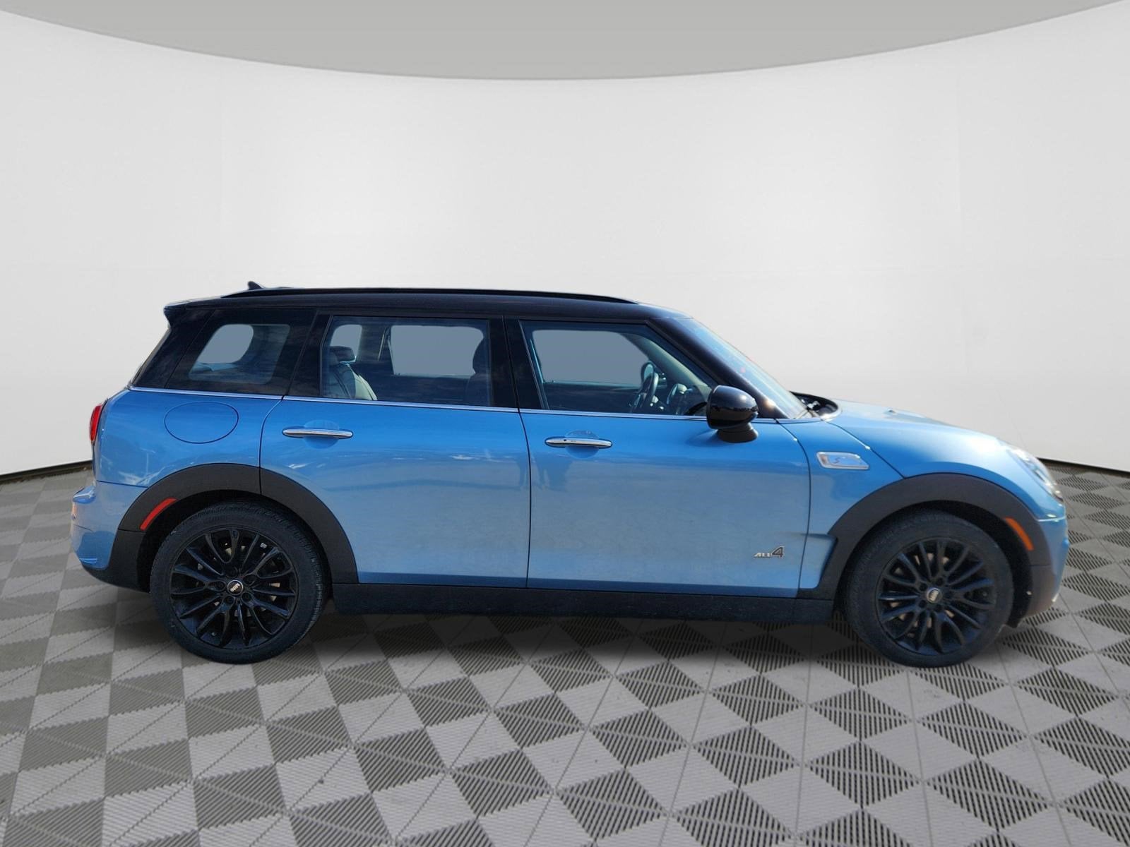 2019 MINI Clubman Cooper S