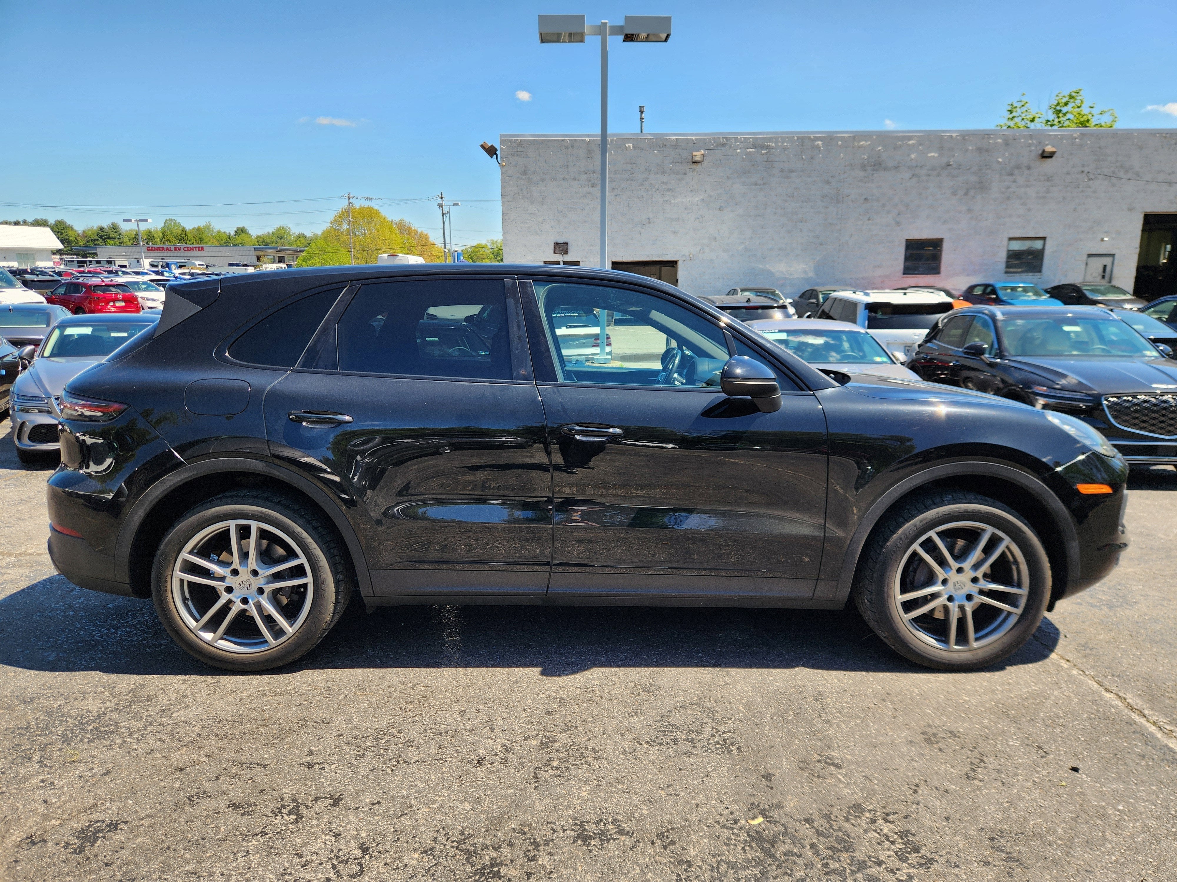 2019 Porsche Cayenne Base