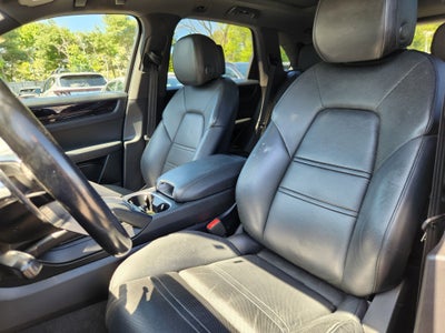 2019 Porsche Cayenne Base